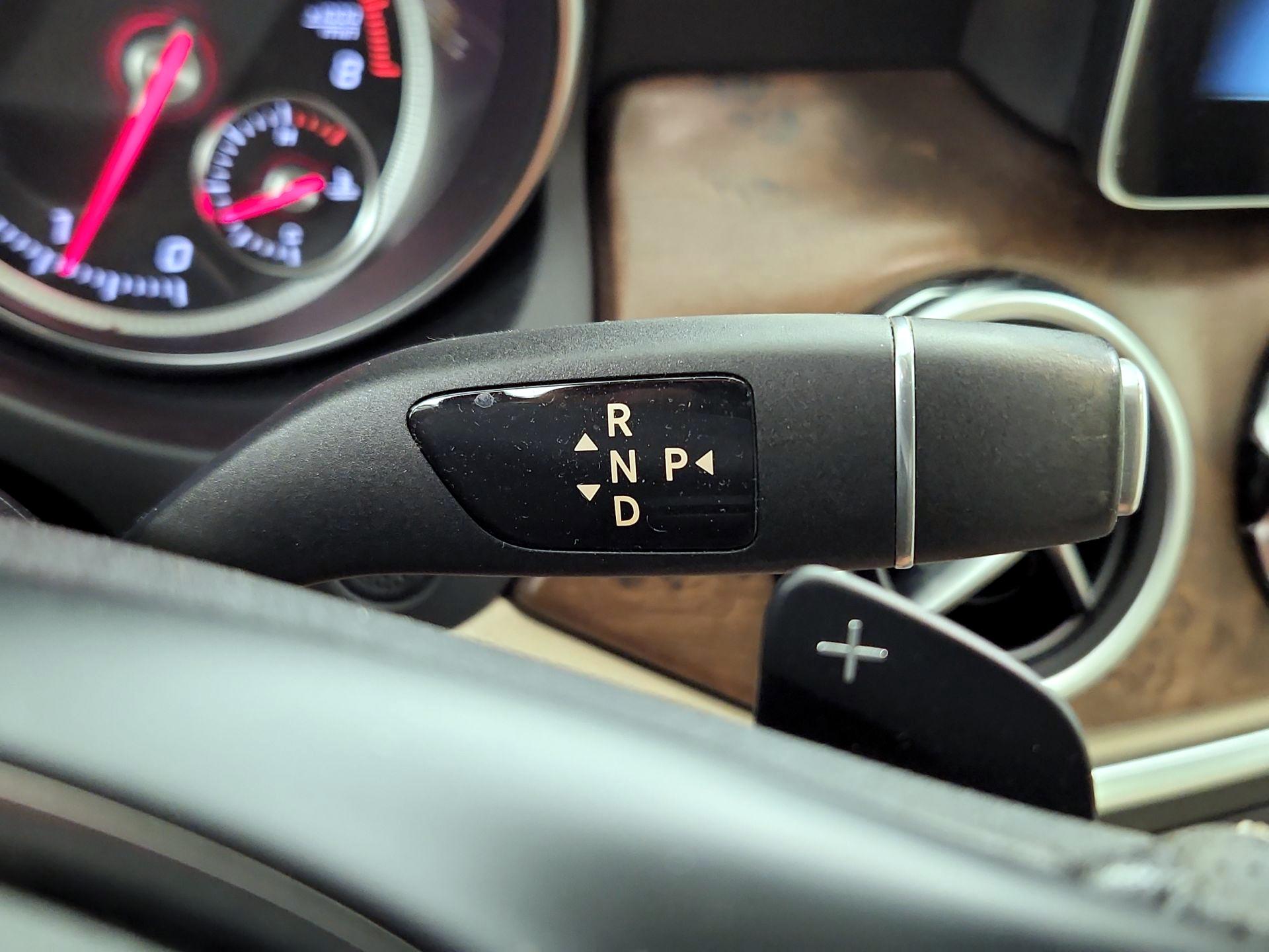 Thumbnail: 2020 Mercedes-Benz GLA - 17