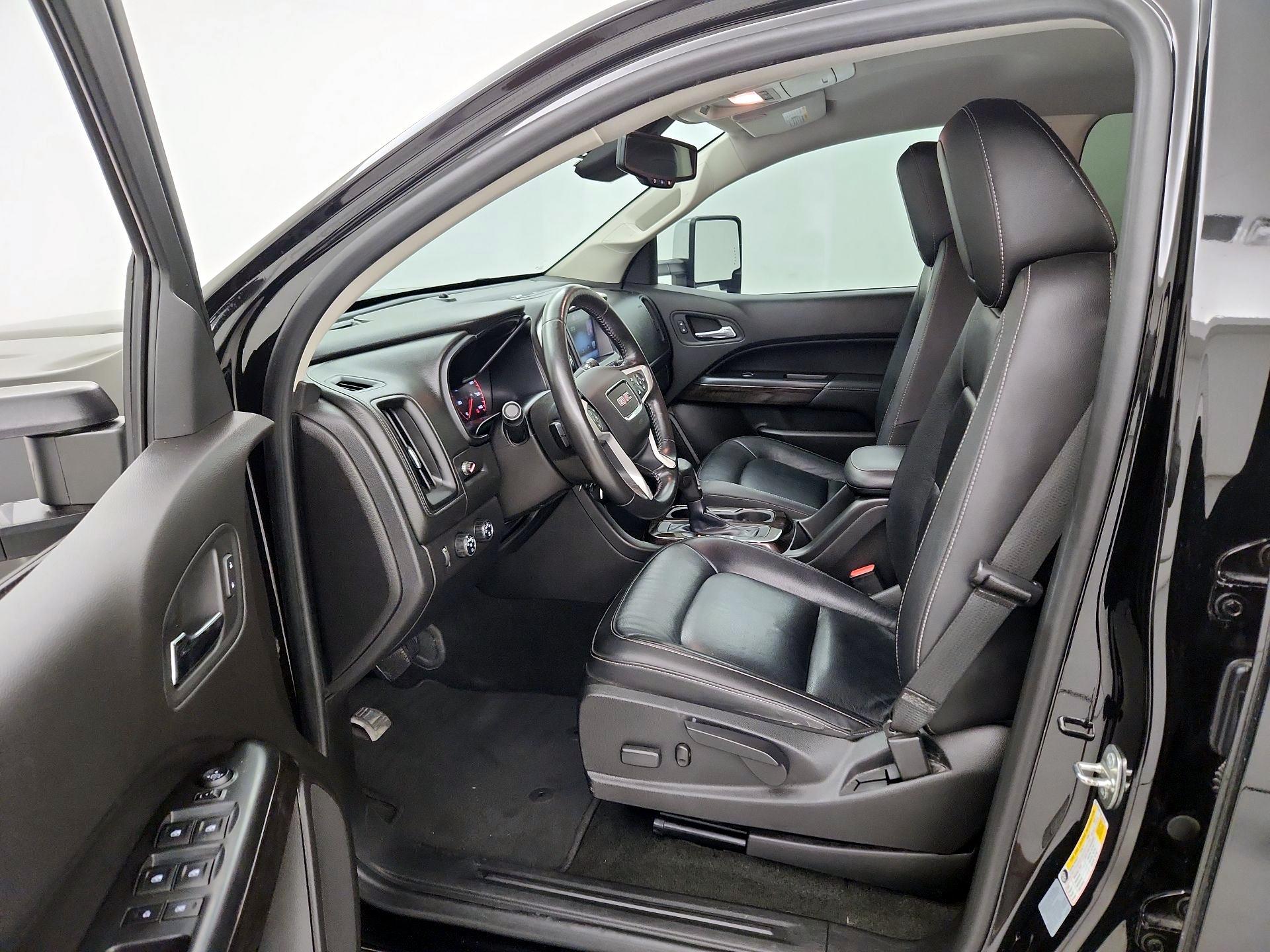 Thumbnail: 2015 GMC Canyon - 11