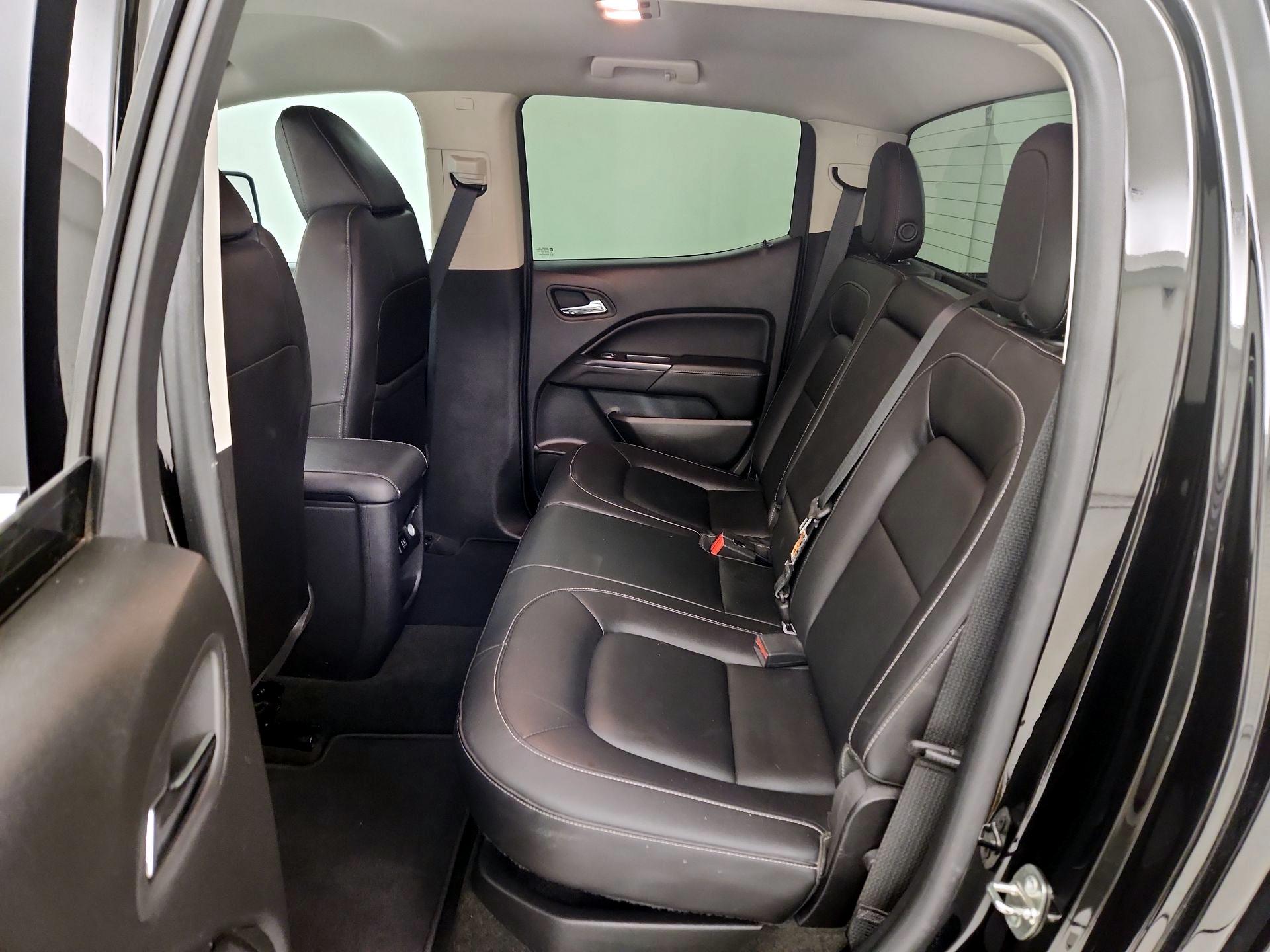 Thumbnail: 2015 GMC Canyon - 19