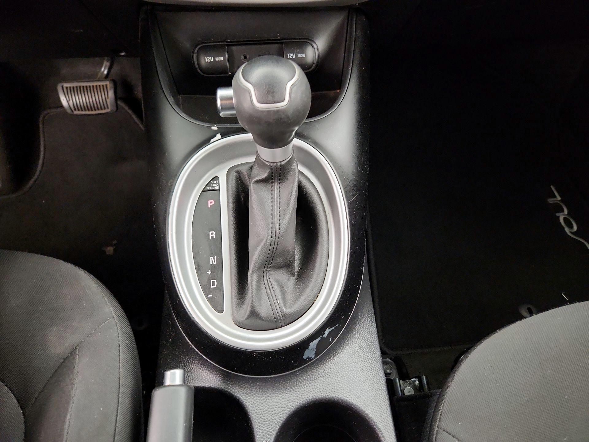 Thumbnail: 2015 Kia Soul - 17