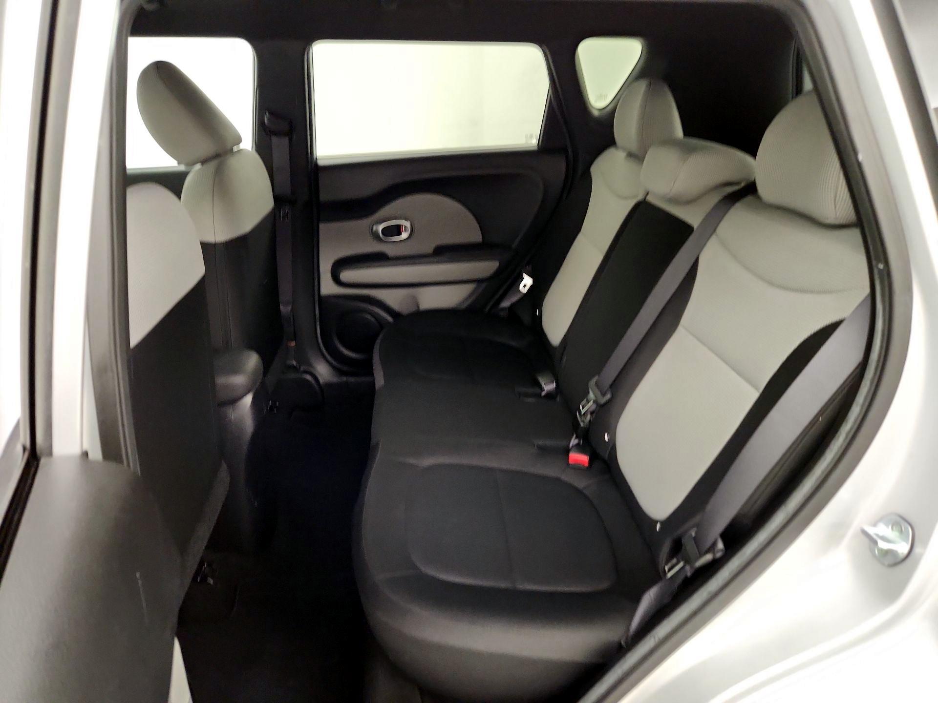 Thumbnail: 2015 Kia Soul - 19