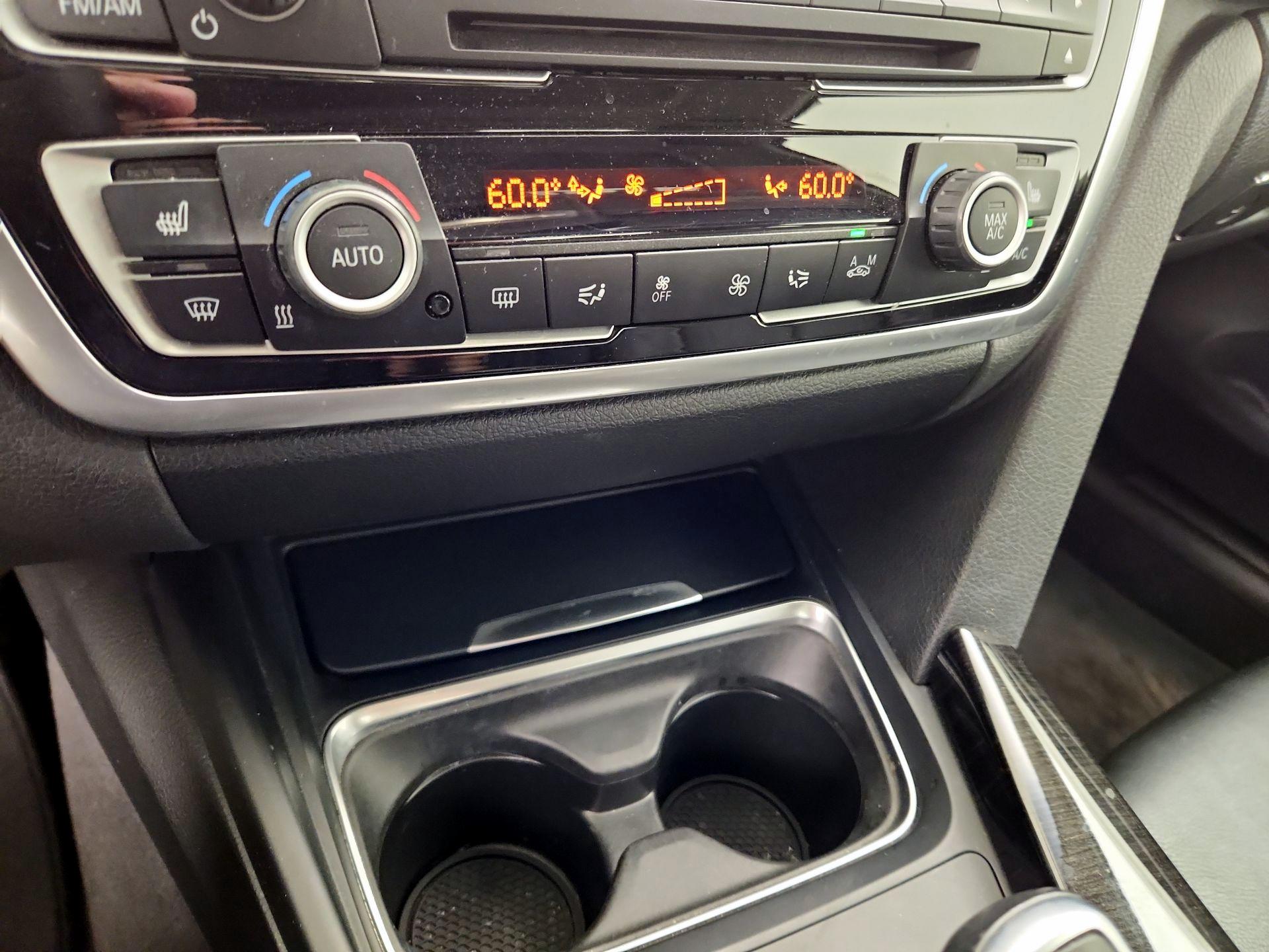 Thumbnail: 2015 BMW 4 Series - 17