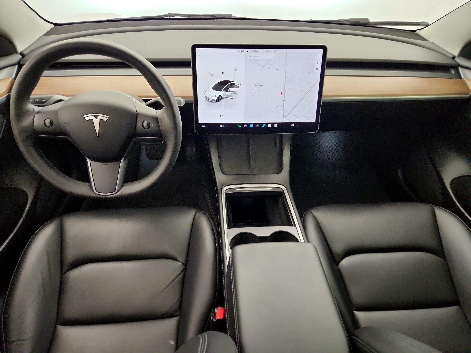 Thumbnail: 2022 Tesla Model 3 - 9