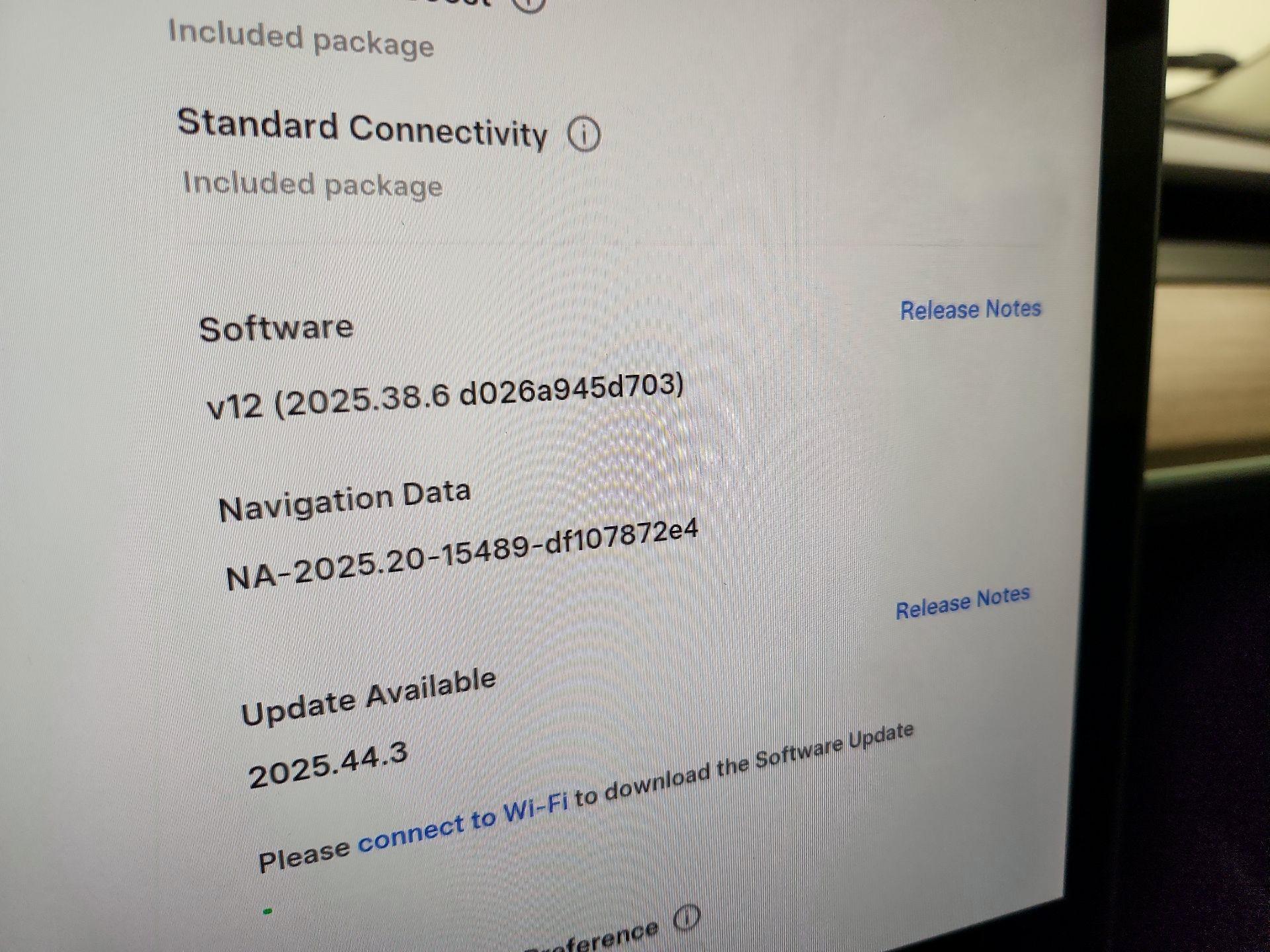 Thumbnail: 2022 Tesla Model 3 - 13