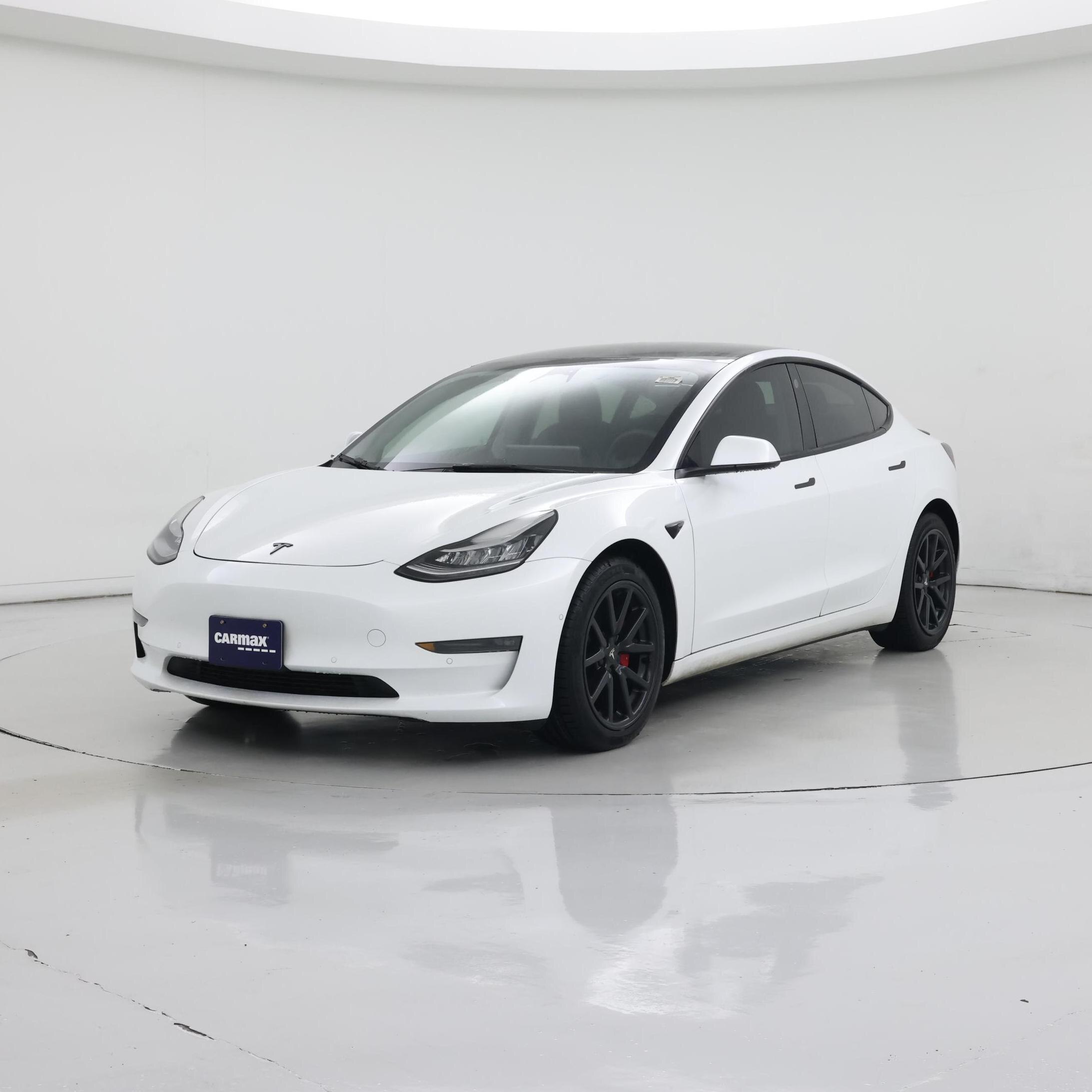 Thumbnail: 2022 Tesla Model 3 - 4