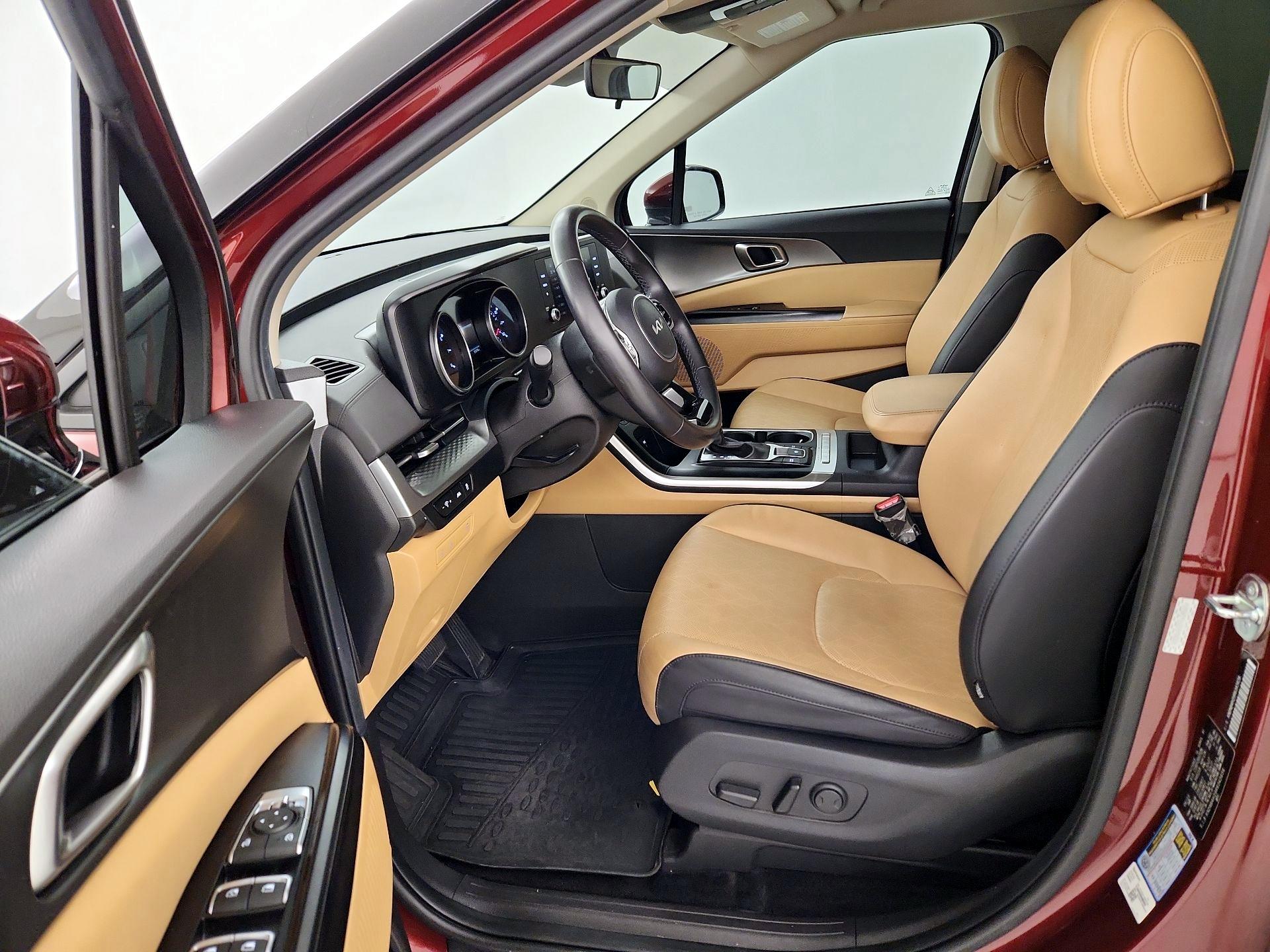 Thumbnail: 2024 Kia Carnival - 11