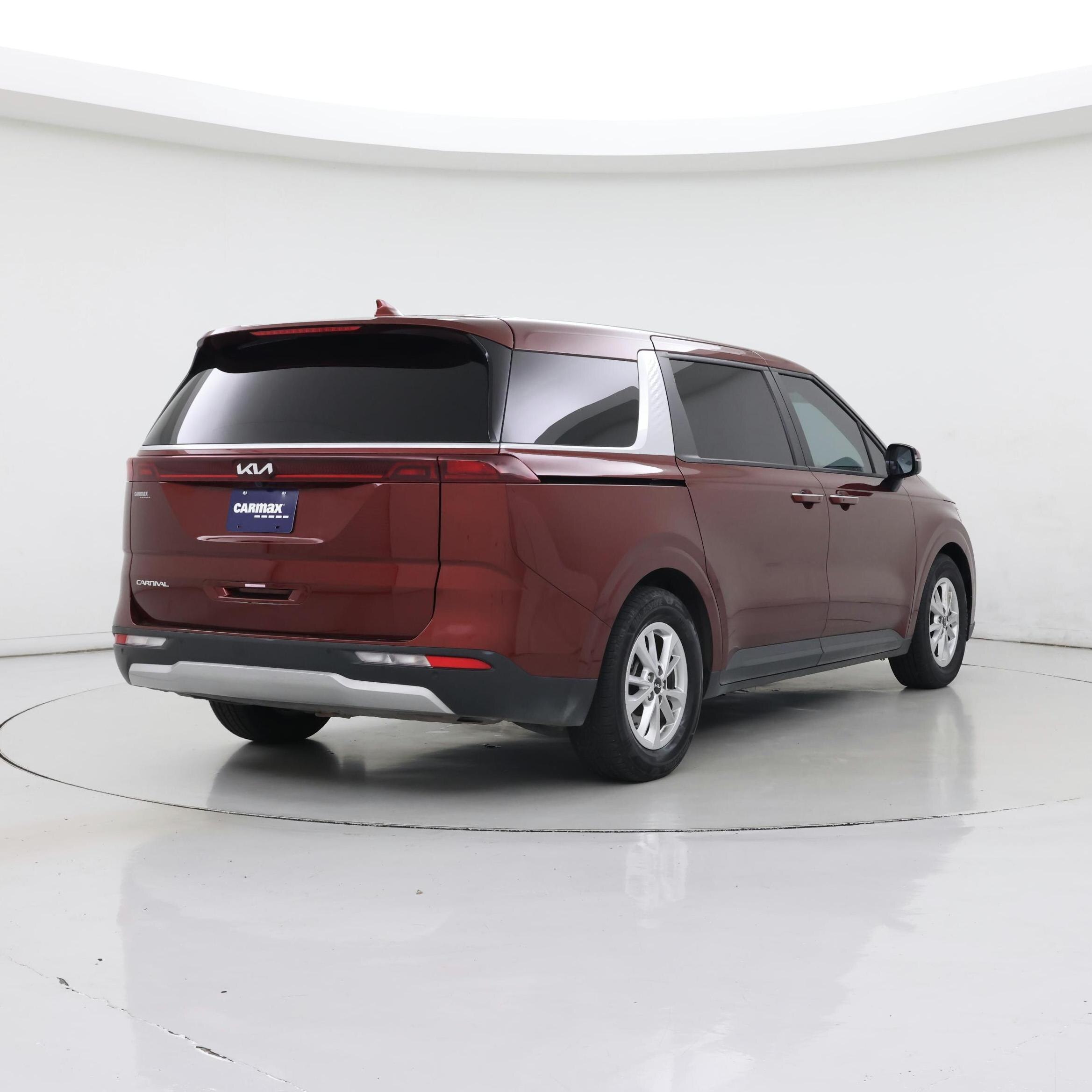 Thumbnail: 2024 Kia Carnival - 8