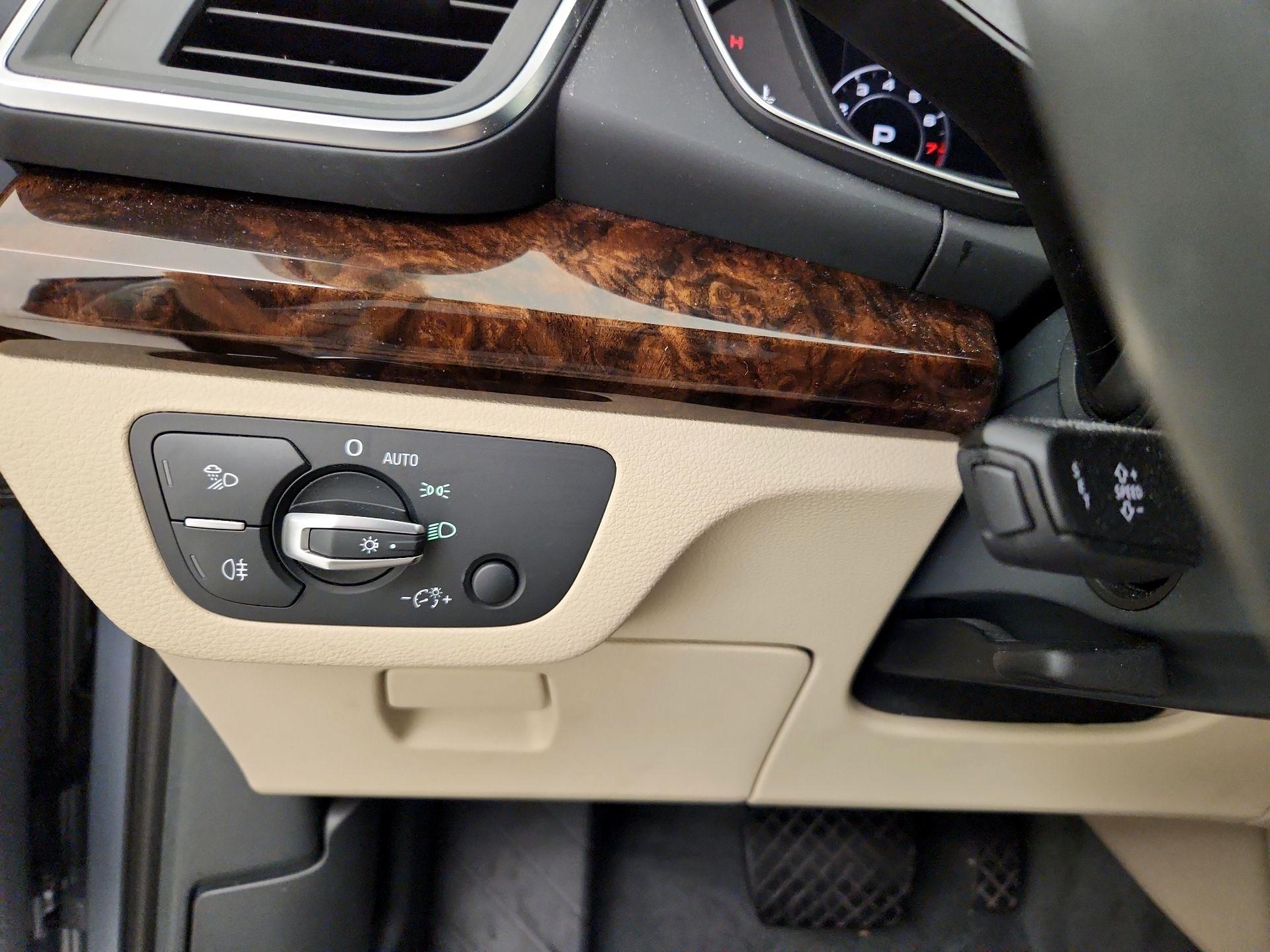 Thumbnail: 2018 Audi Q5 - 13