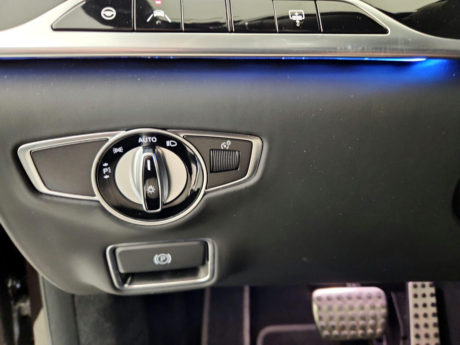 Thumbnail: 2018 Mercedes-Benz S-Class - 13