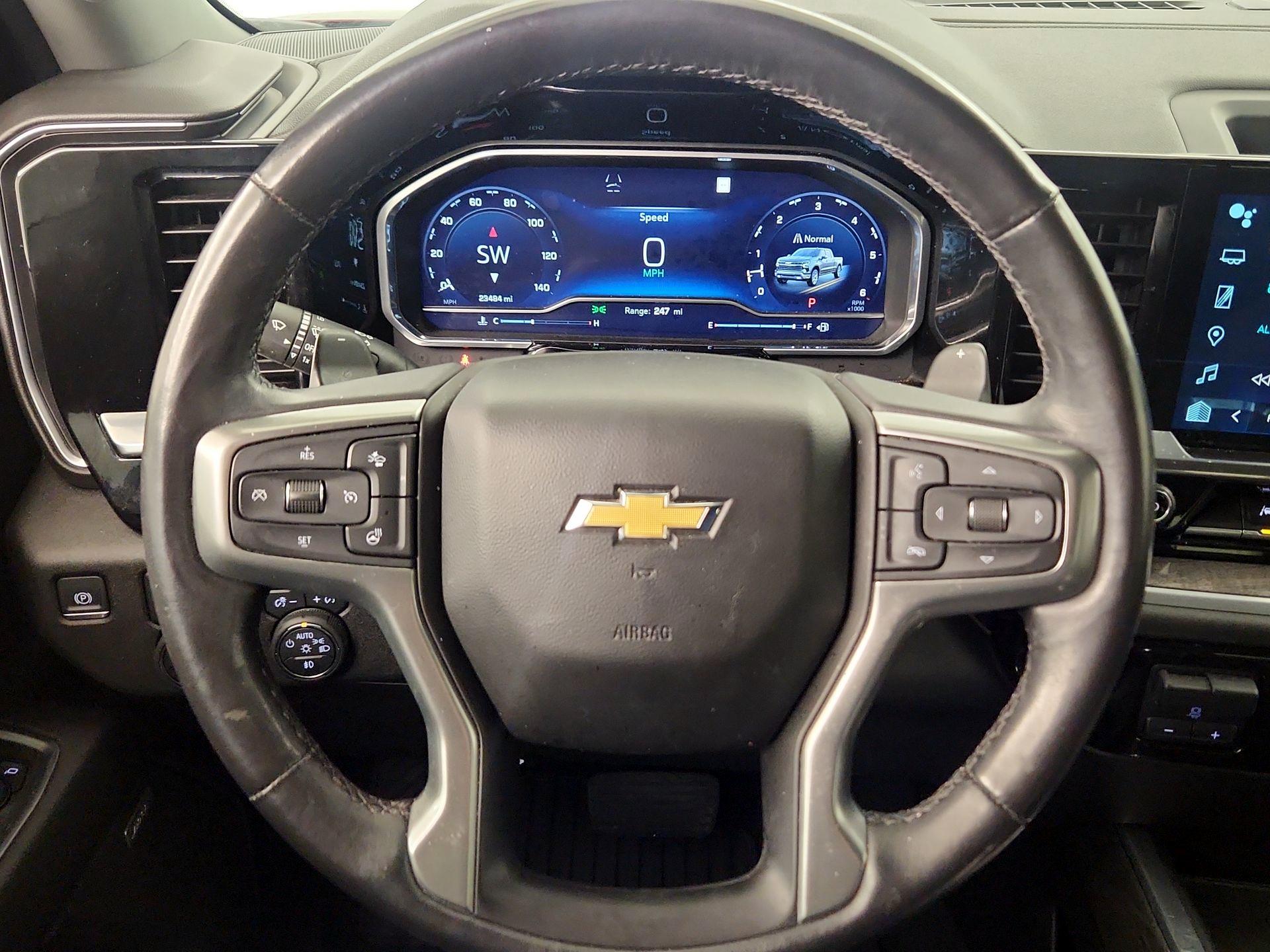 Thumbnail: 2022 Chevrolet Silverado 1500 - 10