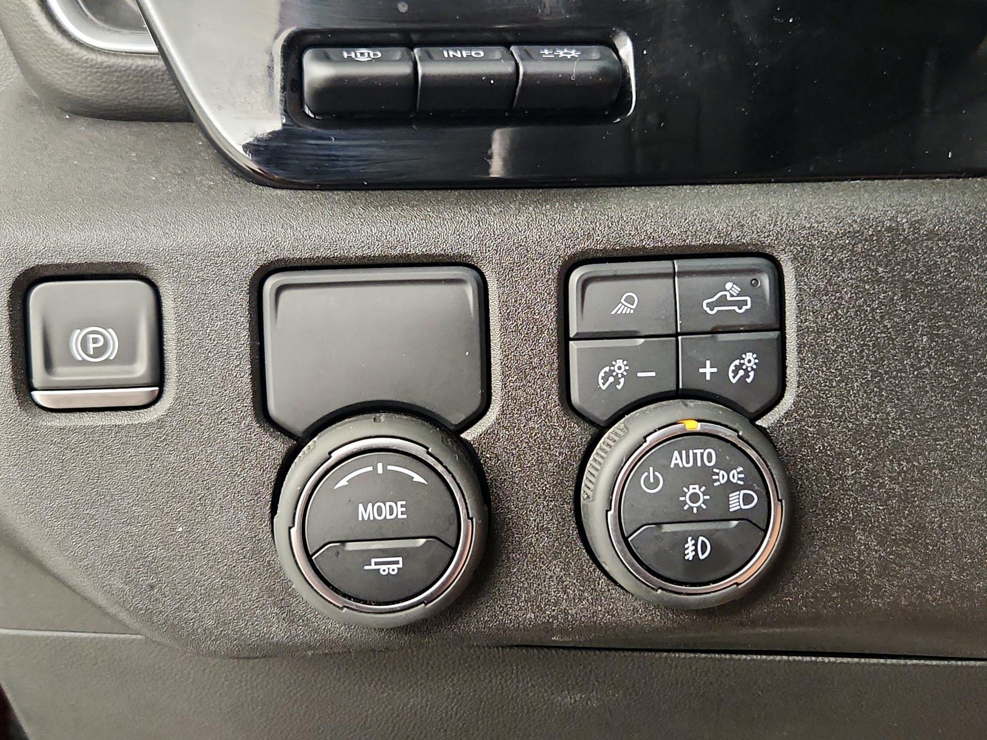 Thumbnail: 2022 Chevrolet Silverado 1500 - 13