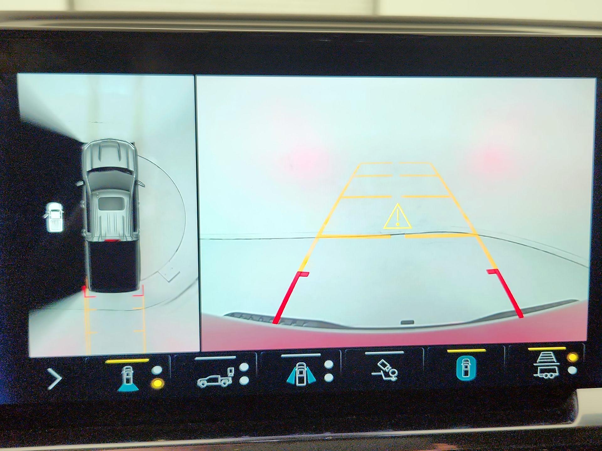 Thumbnail: 2022 Chevrolet Silverado 1500 - 14