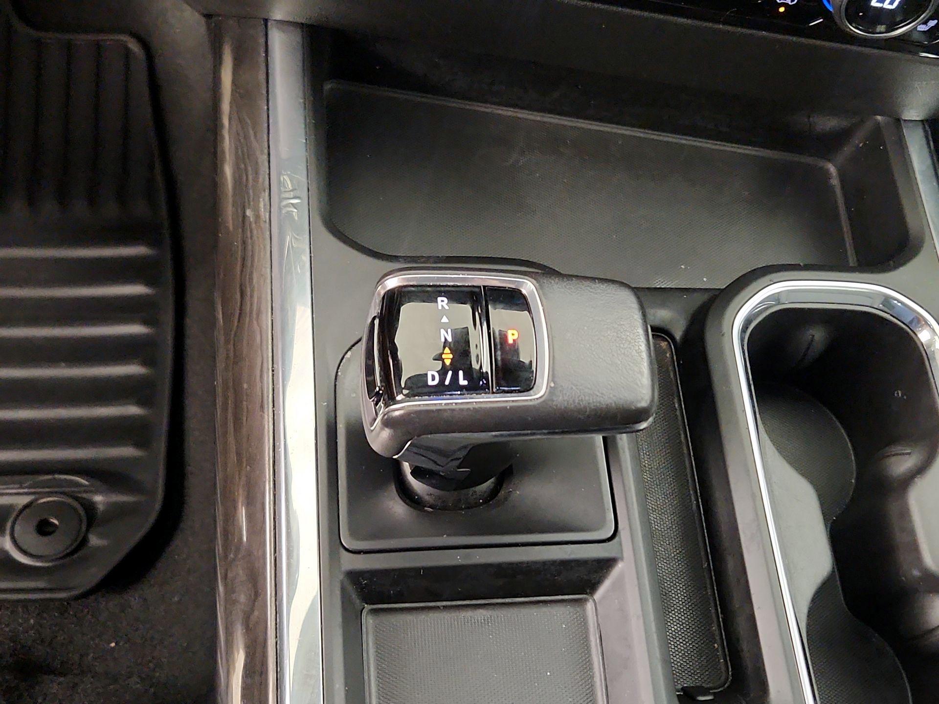 Thumbnail: 2022 Chevrolet Silverado 1500 - 17