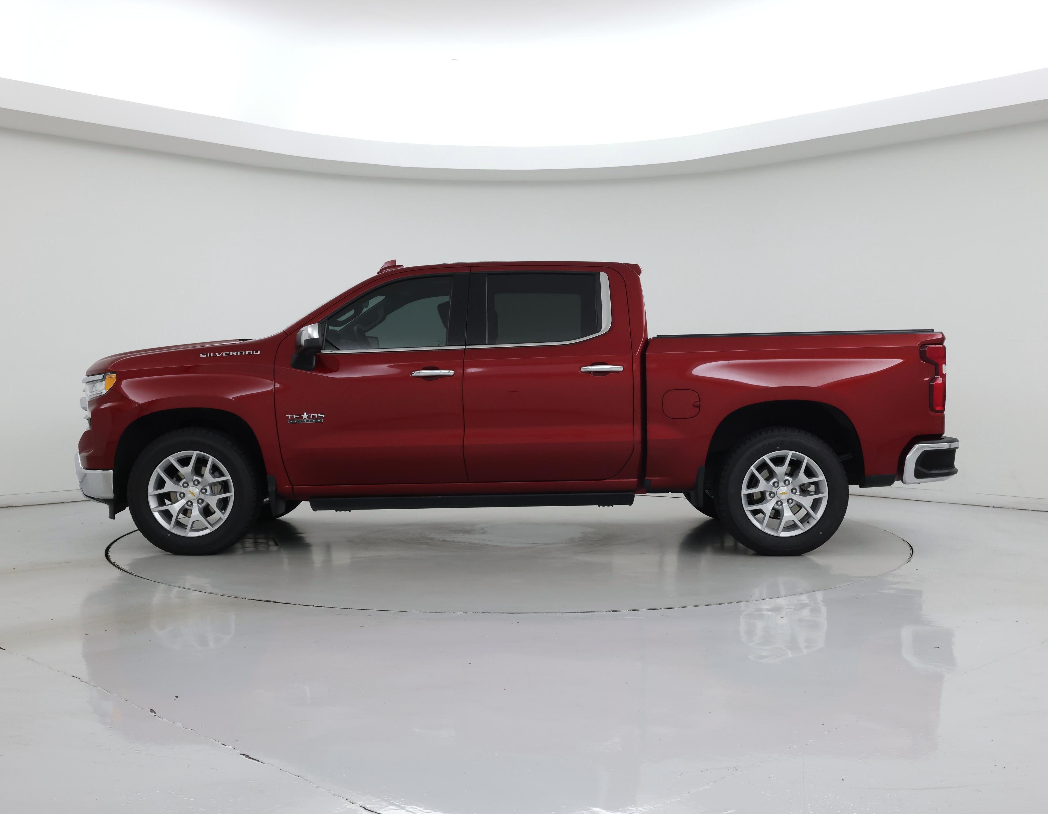 Thumbnail: 2022 Chevrolet Silverado 1500 - 3
