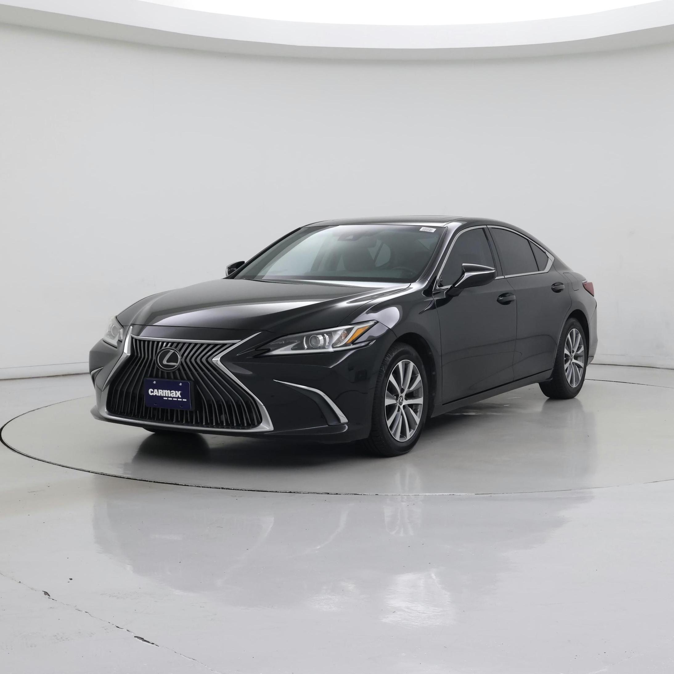 Thumbnail: 2019 Lexus ES - 4