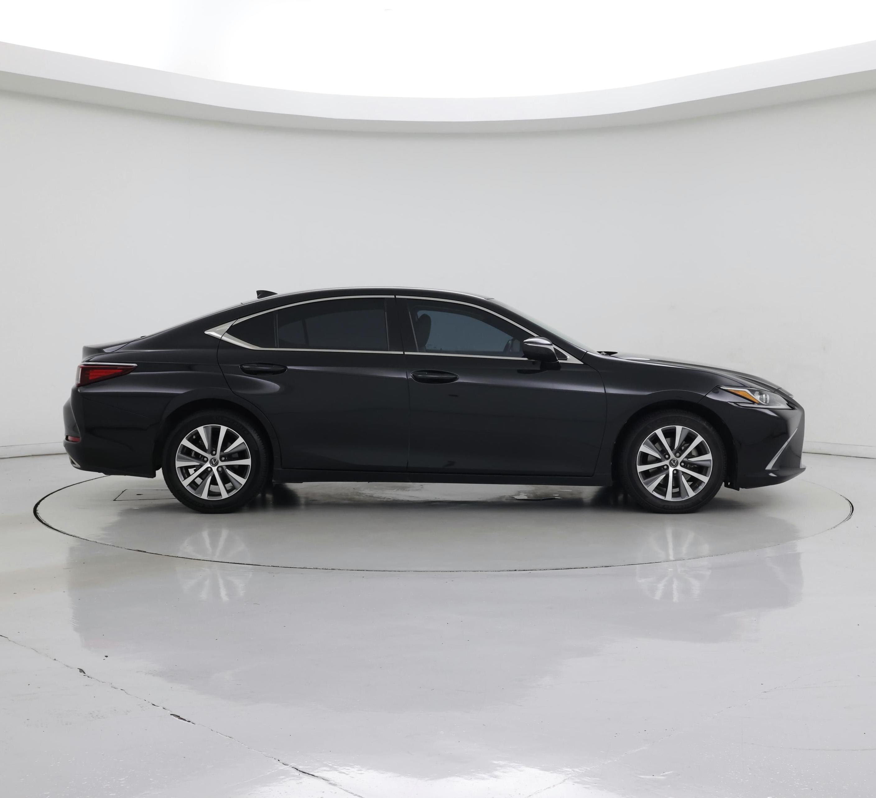 Thumbnail: 2019 Lexus ES - 7