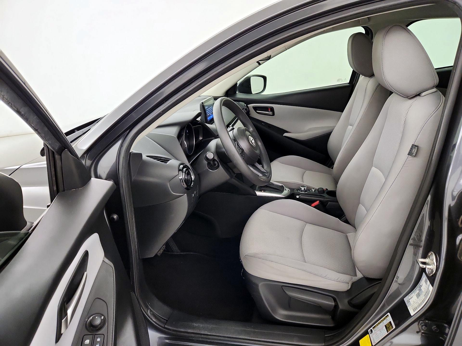 Thumbnail: 2020 Toyota Yaris - 11