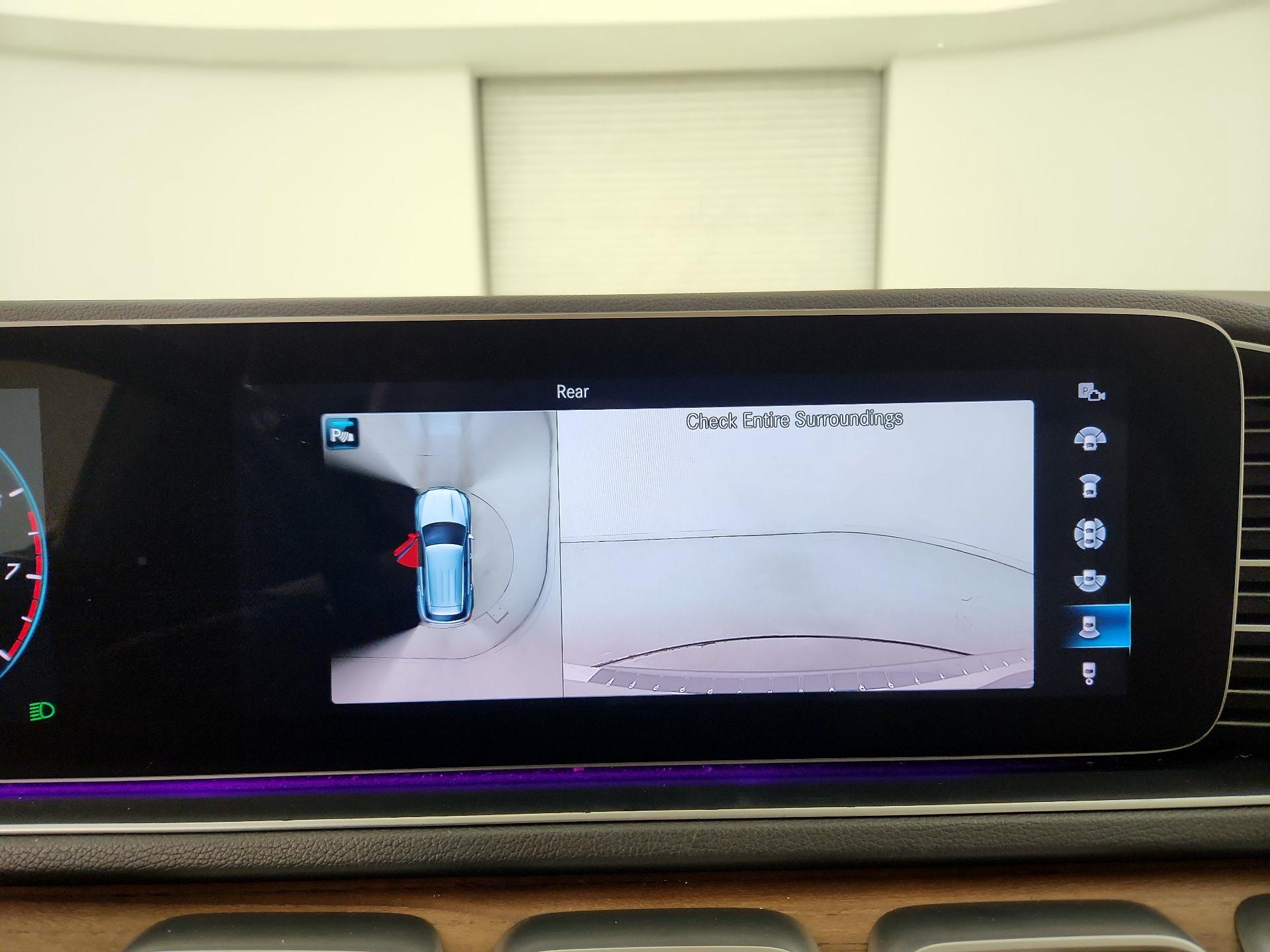 Thumbnail: 2020 Mercedes-Benz GLE - 15