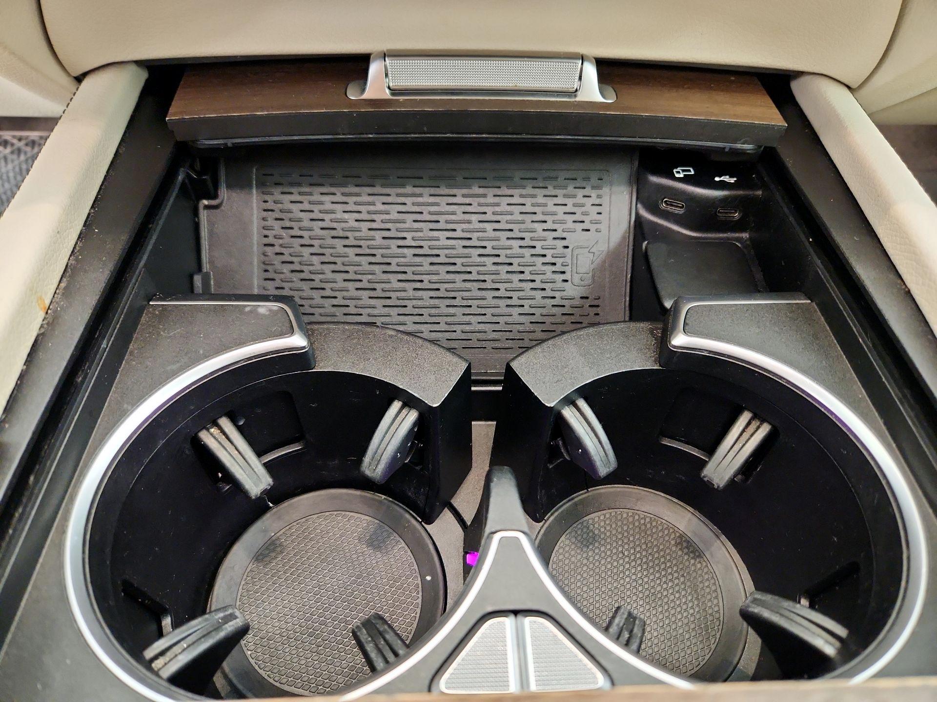 Thumbnail: 2020 Mercedes-Benz GLE - 19