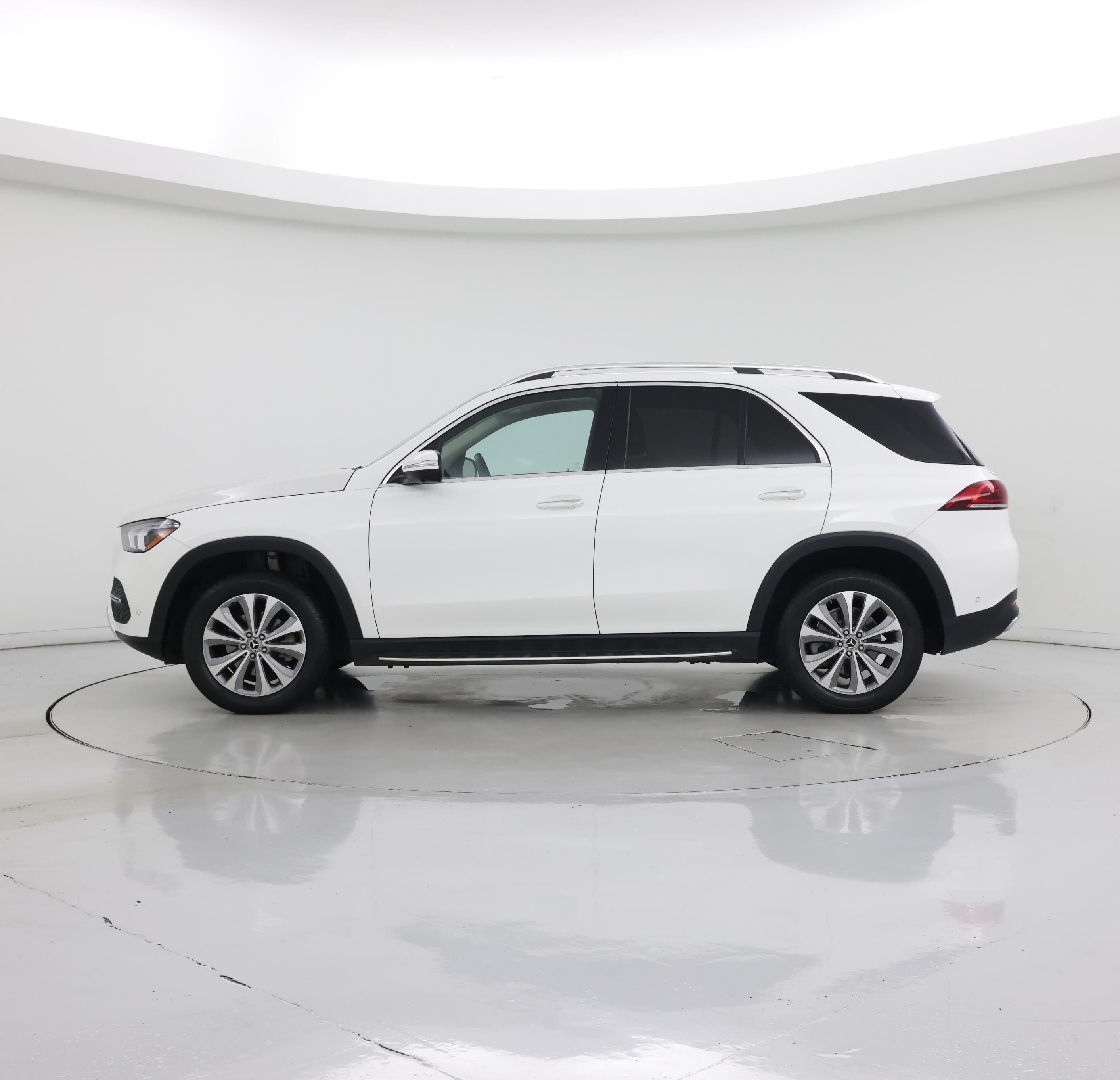 Thumbnail: 2020 Mercedes-Benz GLE - 3