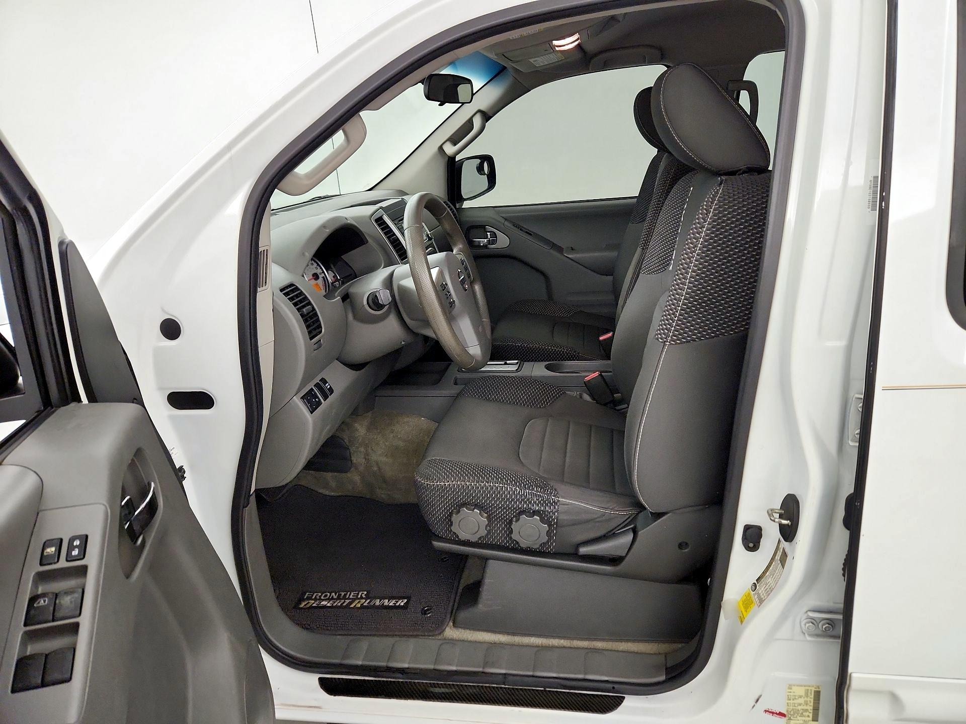 Thumbnail: 2016 Nissan Frontier - 11