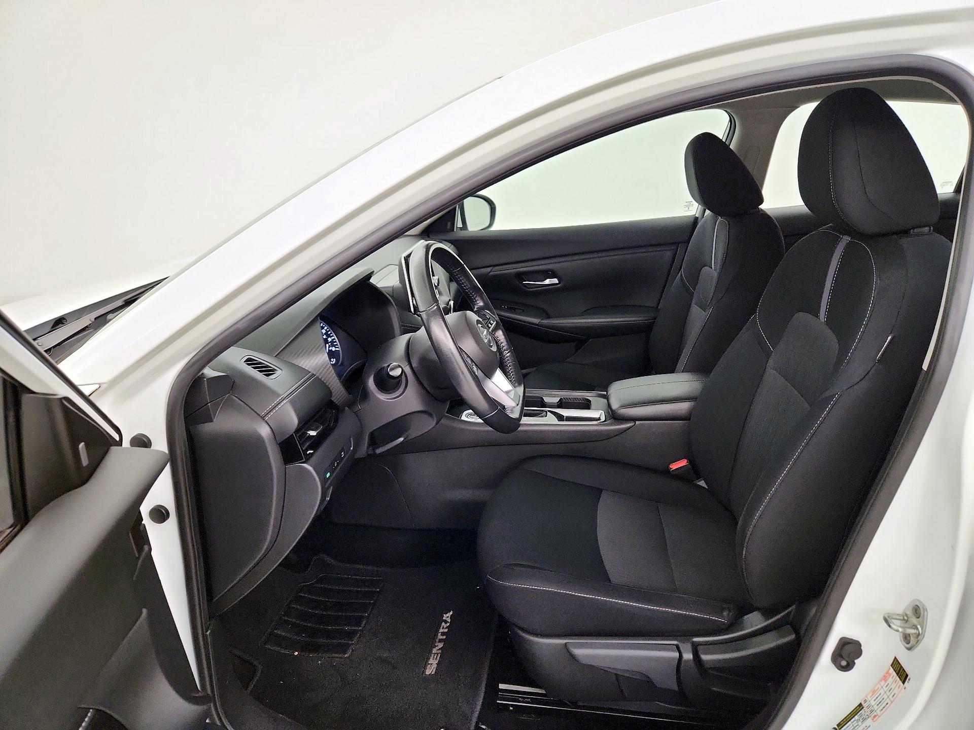 Thumbnail: 2022 Nissan Sentra - 11