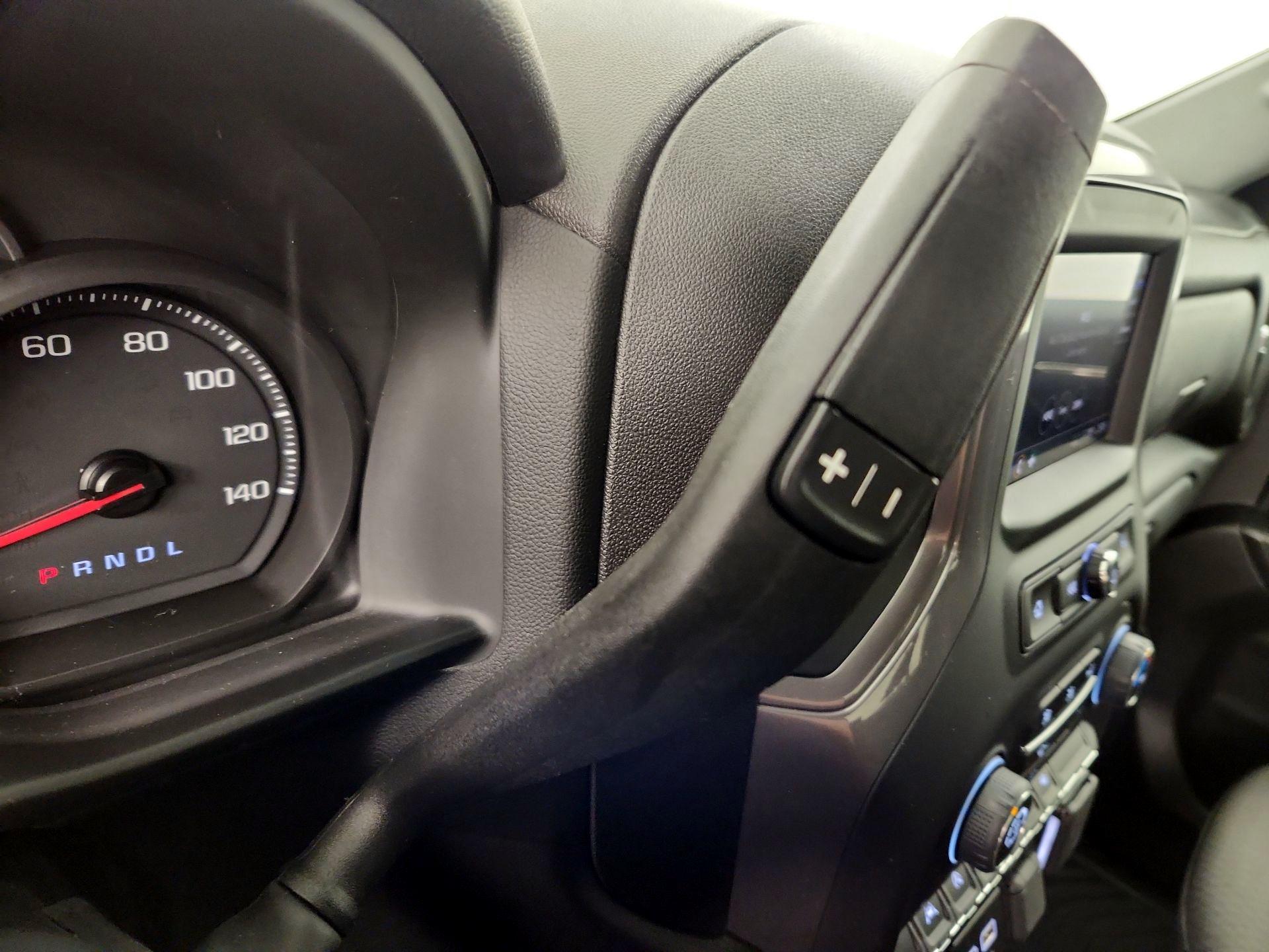 Thumbnail: 2024 Chevrolet Silverado 1500 - 17