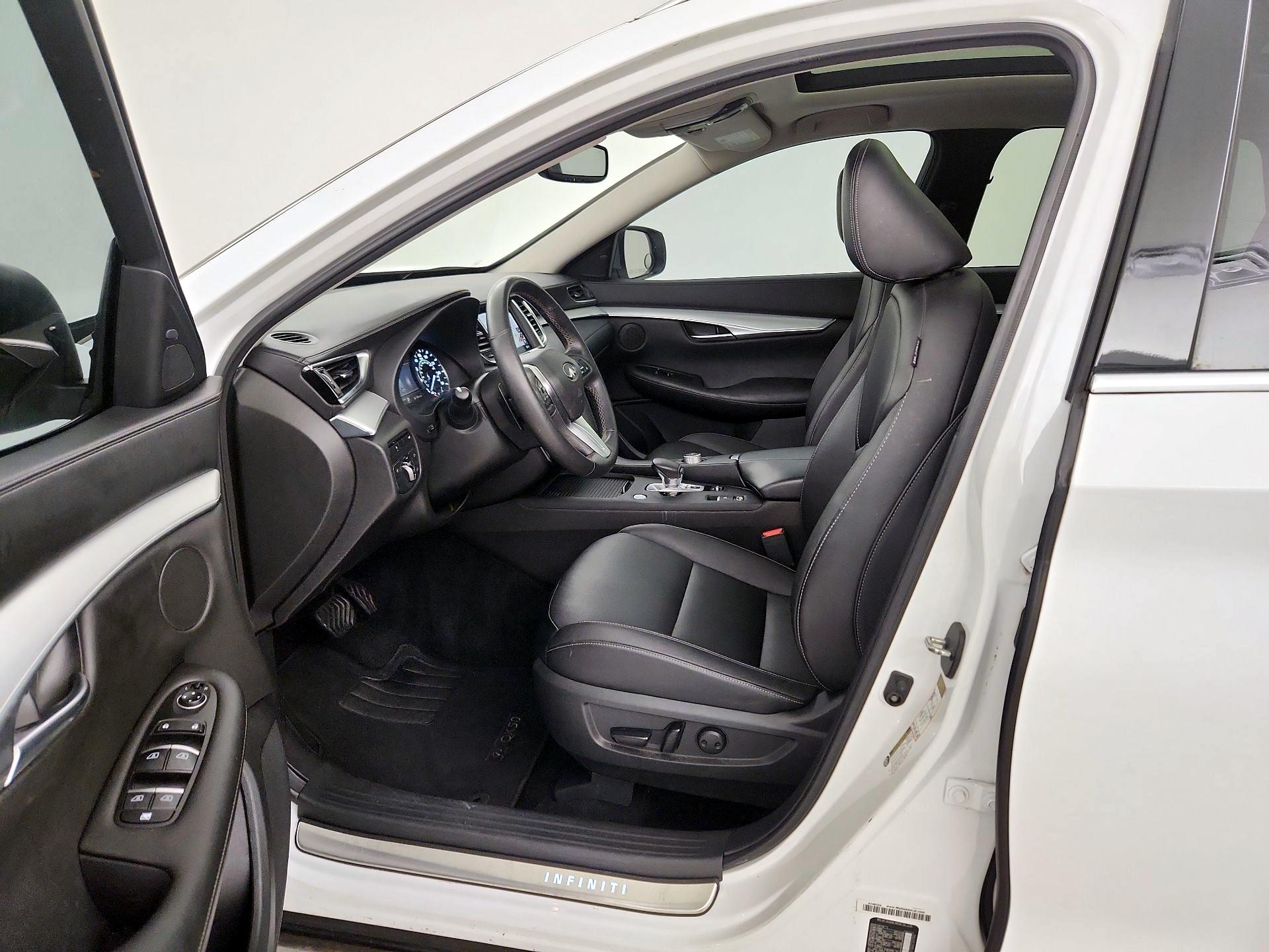 Thumbnail: 2020 INFINITI QX50 - 11