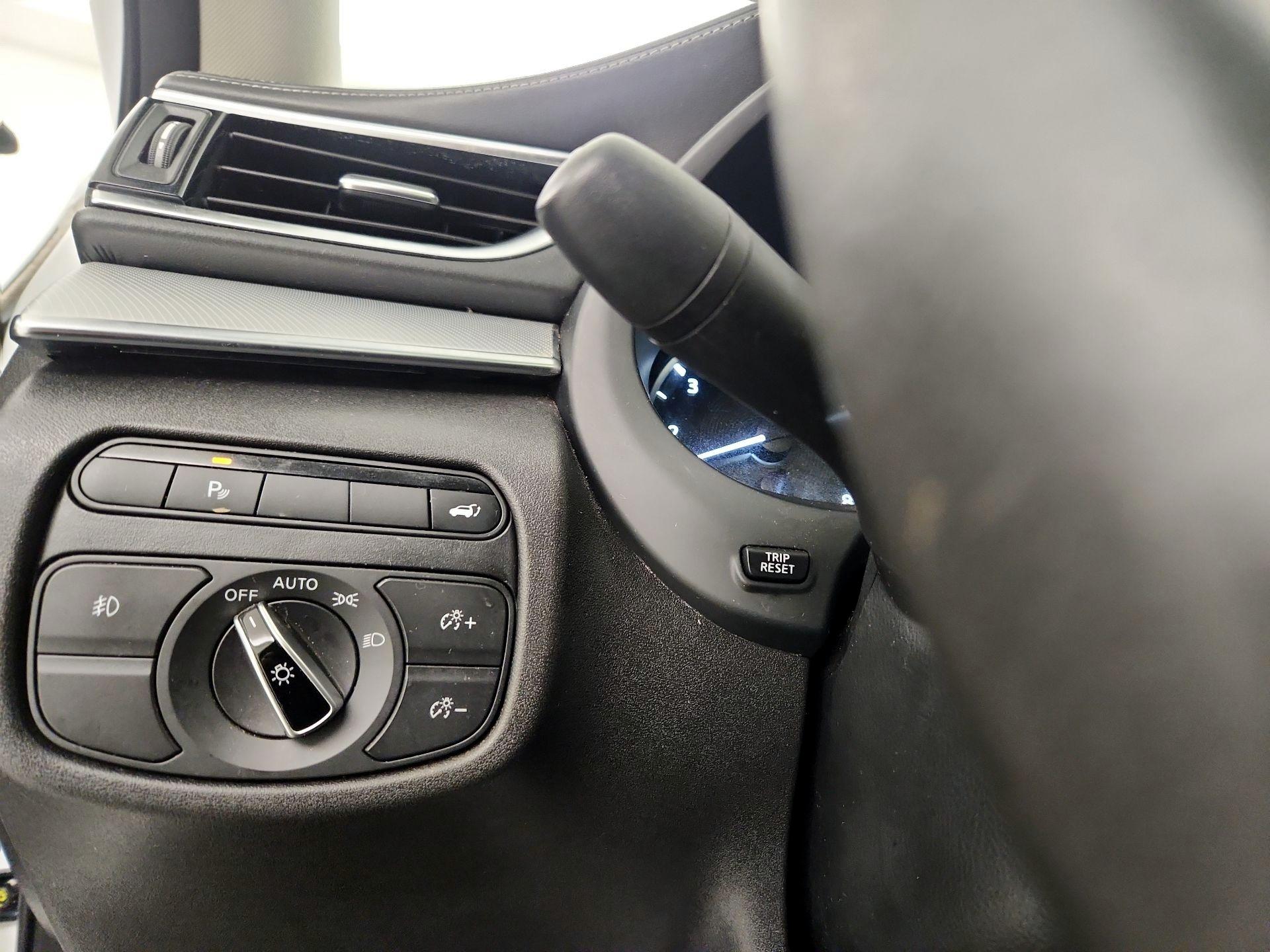 Thumbnail: 2020 INFINITI QX50 - 13