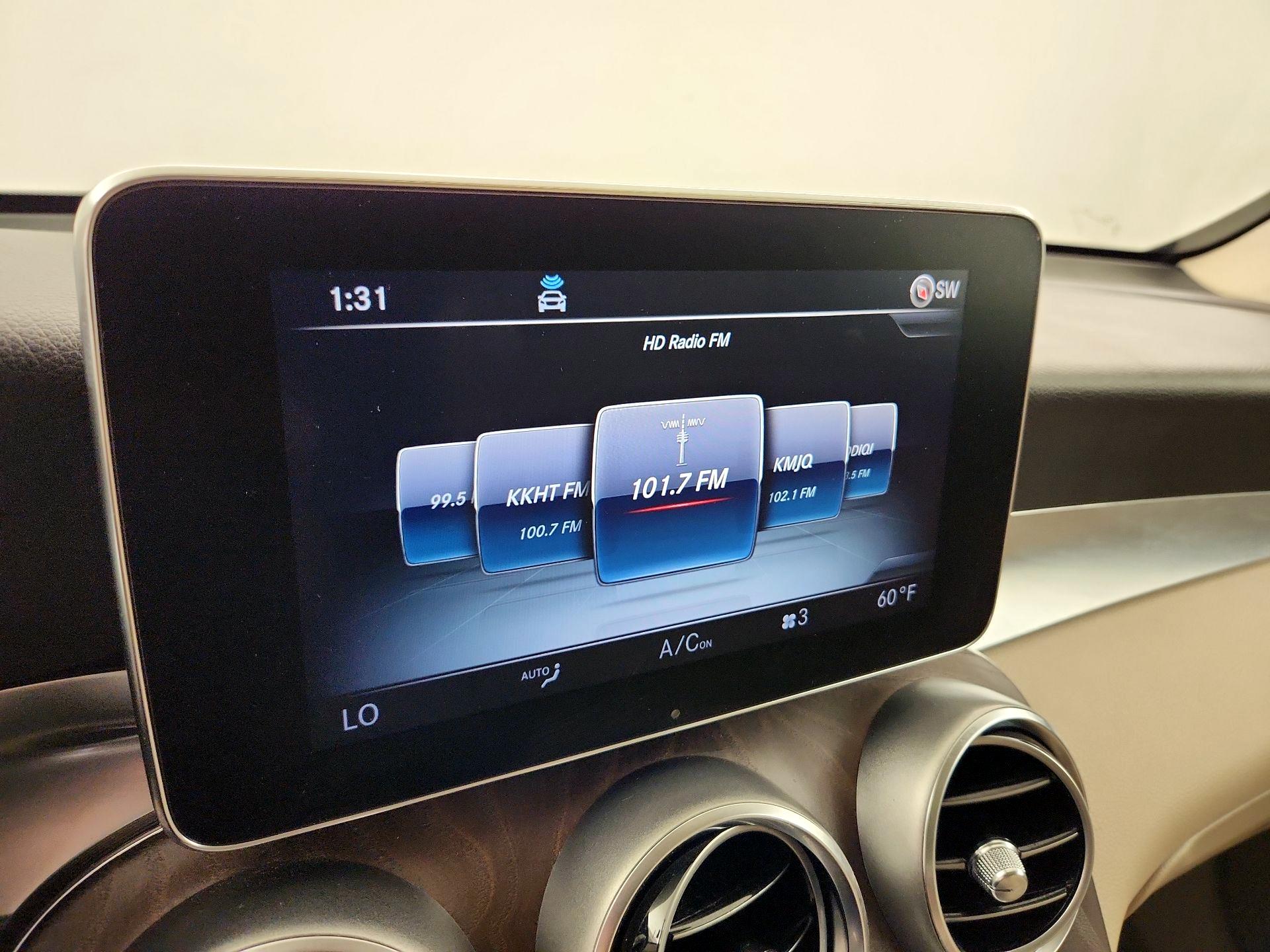 Thumbnail: 2019 Mercedes-Benz GLC - 16