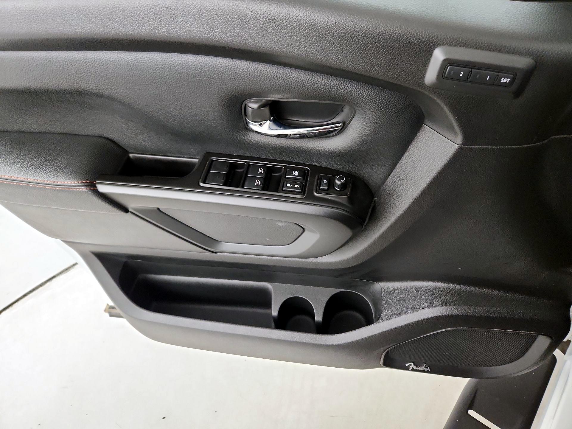 Thumbnail: 2020 Nissan Titan - 12