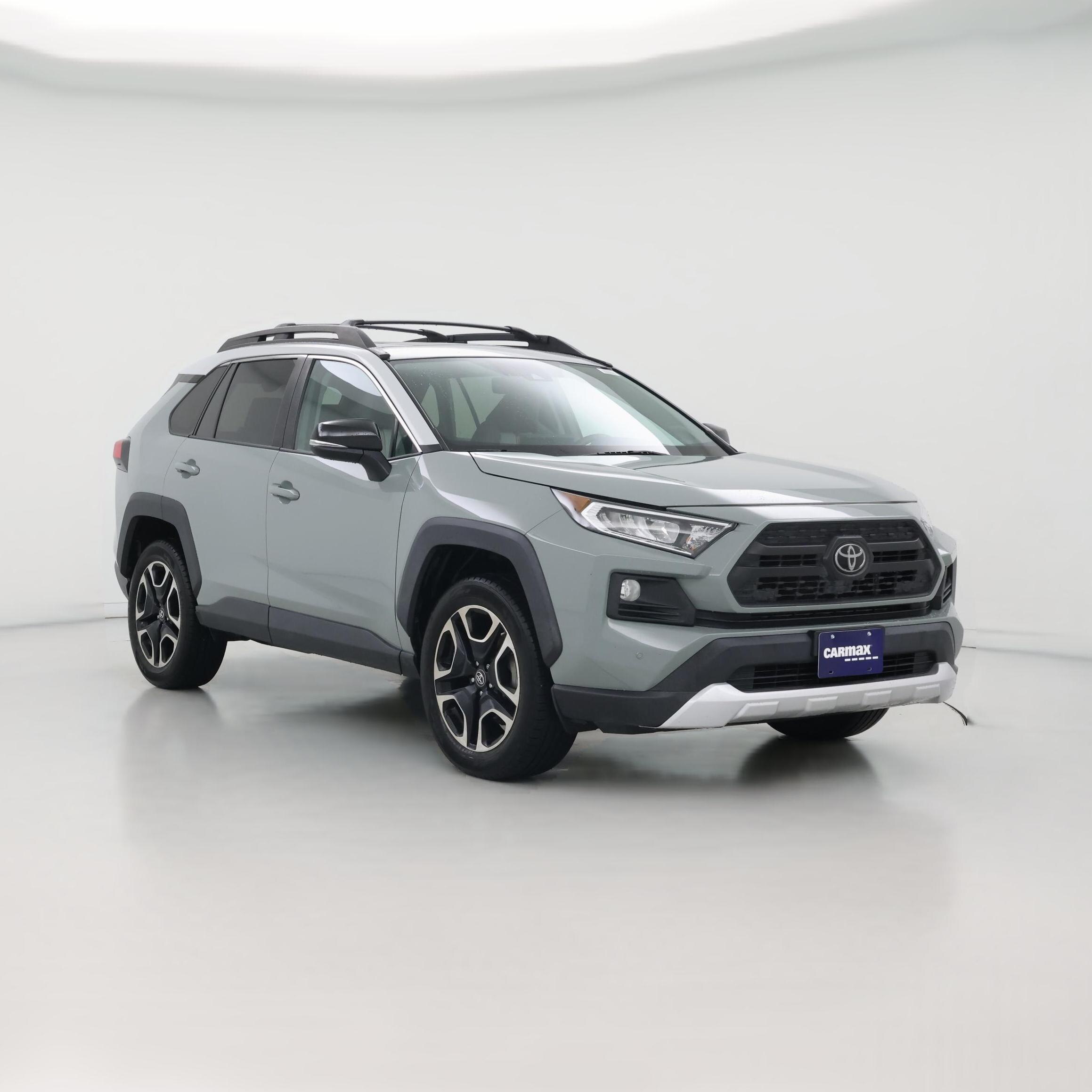 Thumbnail: 2019 Toyota RAV4 - 1