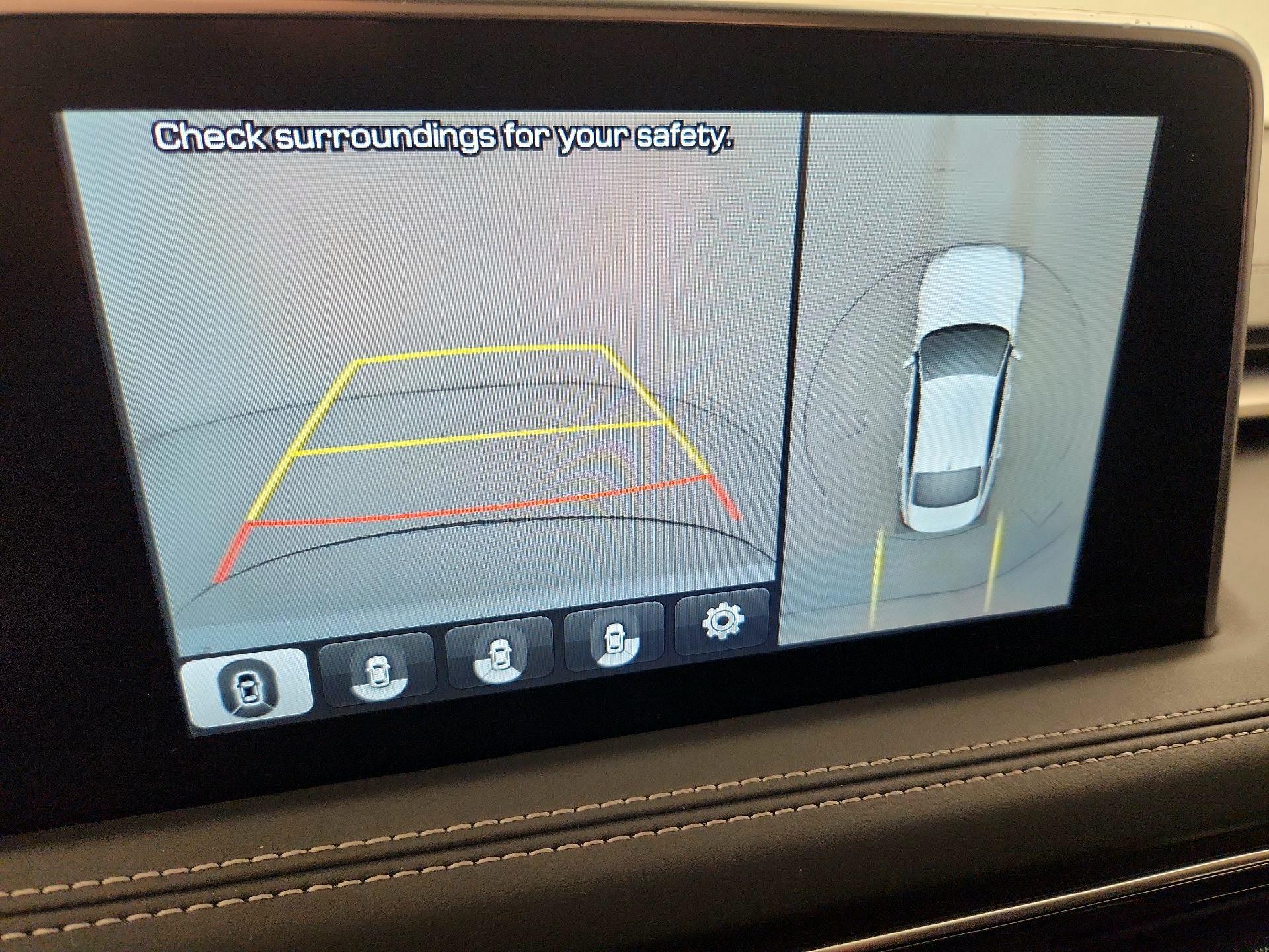 Thumbnail: 2021 Genesis G70 - 15