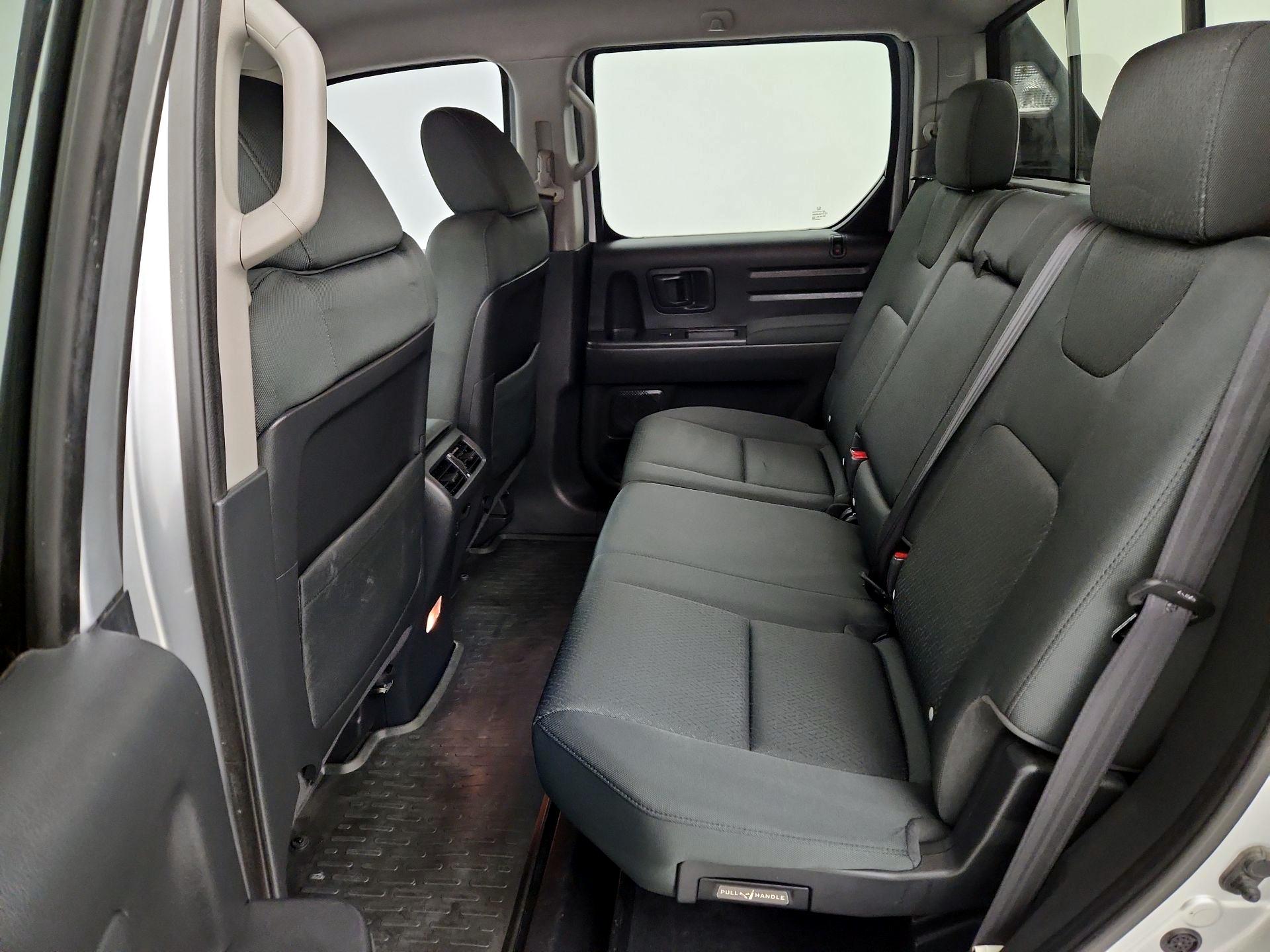 Thumbnail: 2014 Honda Ridgeline - 18