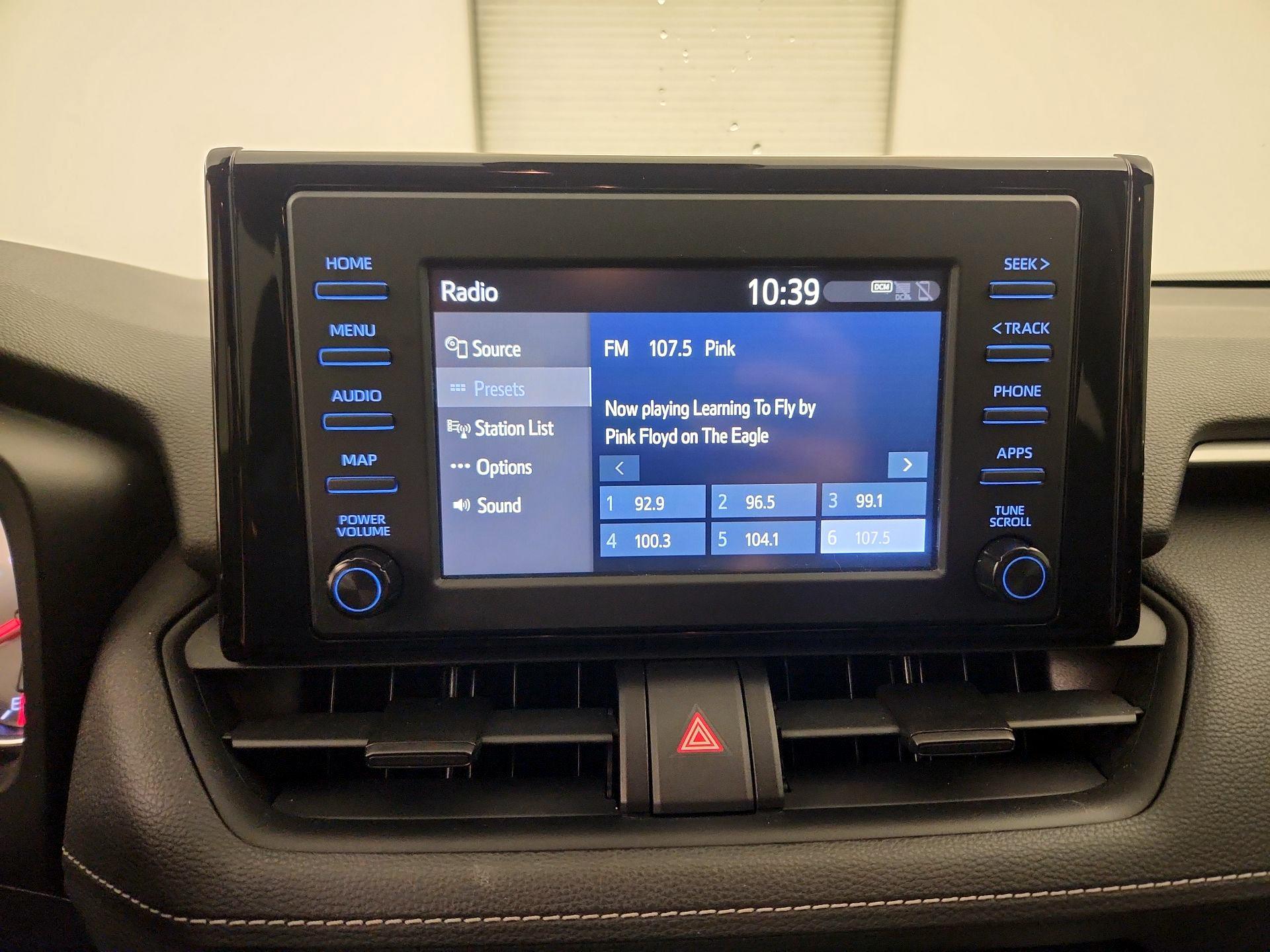 Thumbnail: 2019 Toyota RAV4 - 15