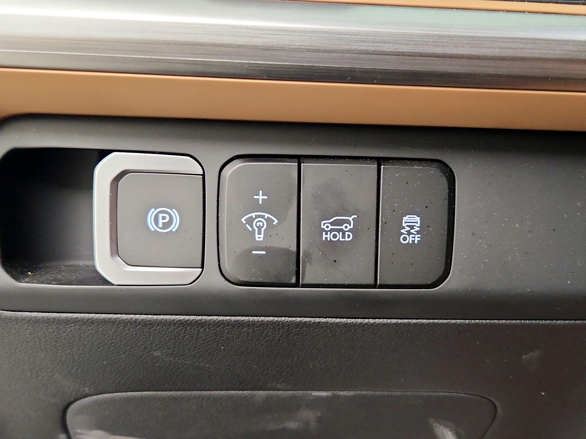 Thumbnail: 2024 Hyundai Santa Fe - 13