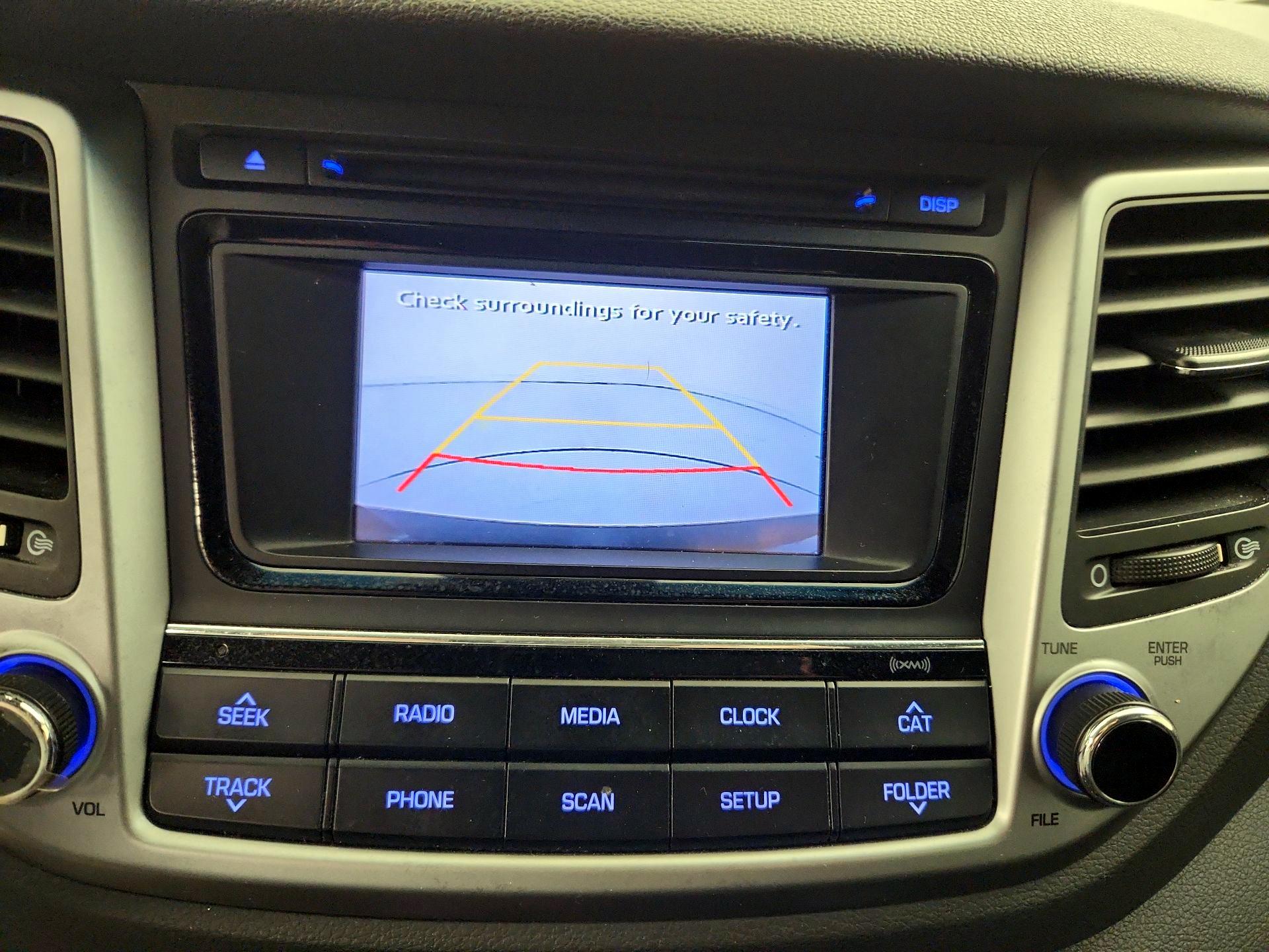 Thumbnail: 2016 Hyundai Tucson - 14