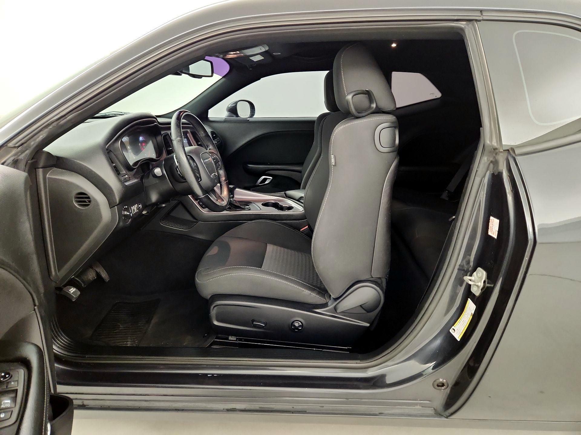 Thumbnail: 2019 Dodge Challenger - 11