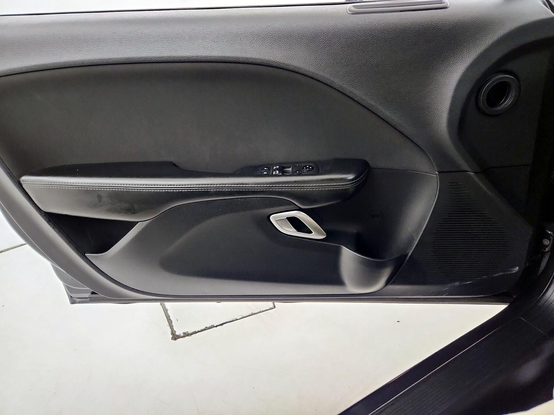 Thumbnail: 2019 Dodge Challenger - 12