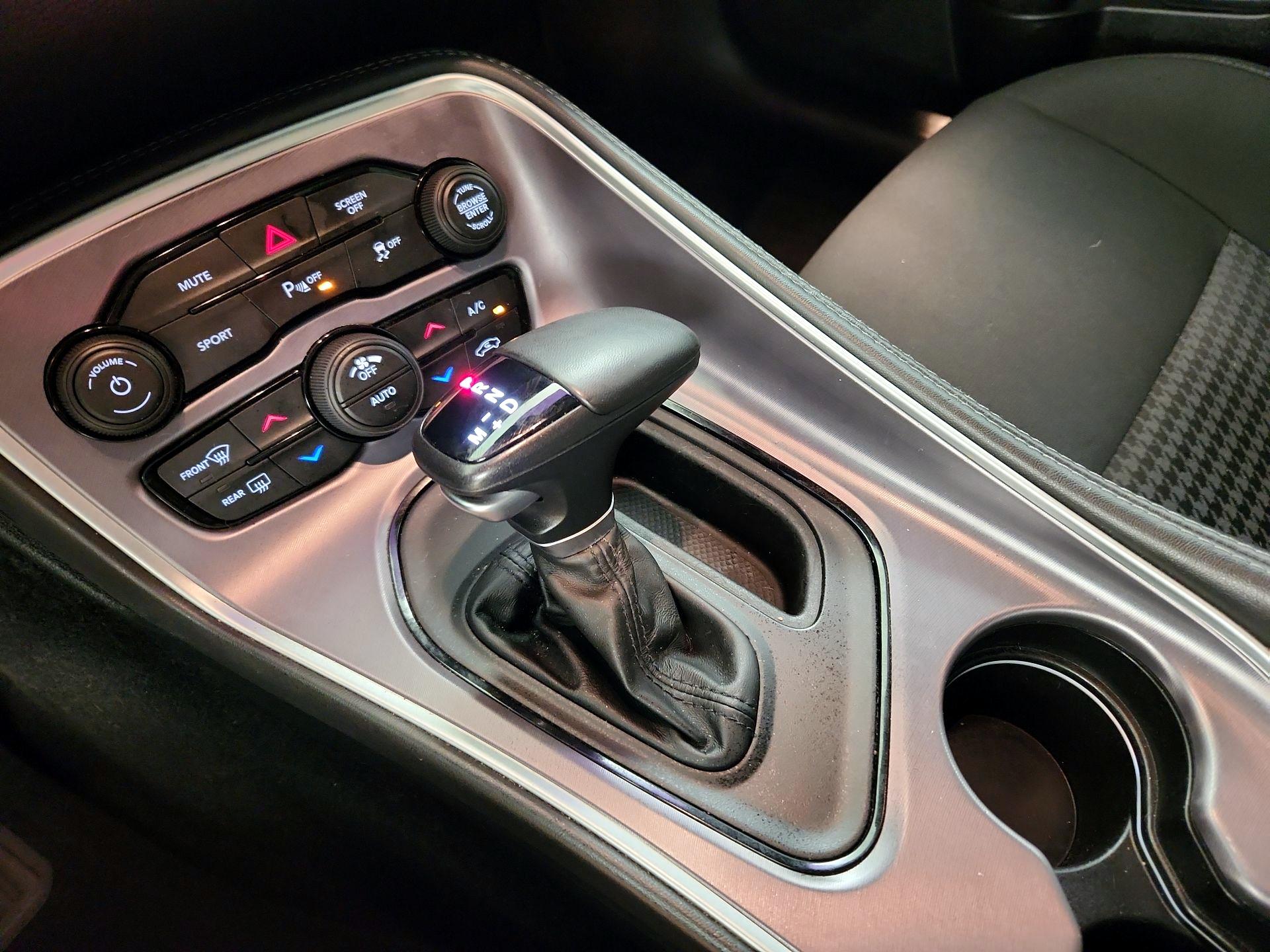 Thumbnail: 2019 Dodge Challenger - 17