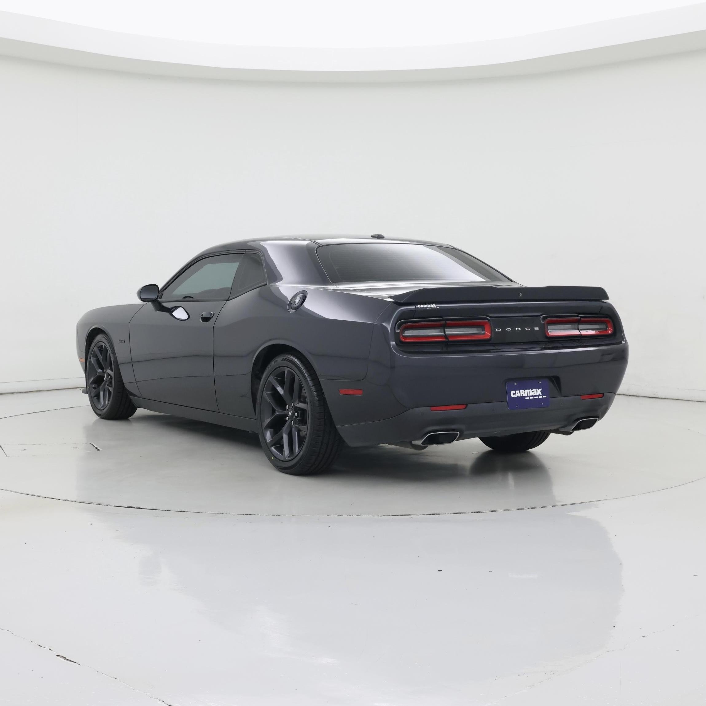 Thumbnail: 2019 Dodge Challenger - 2