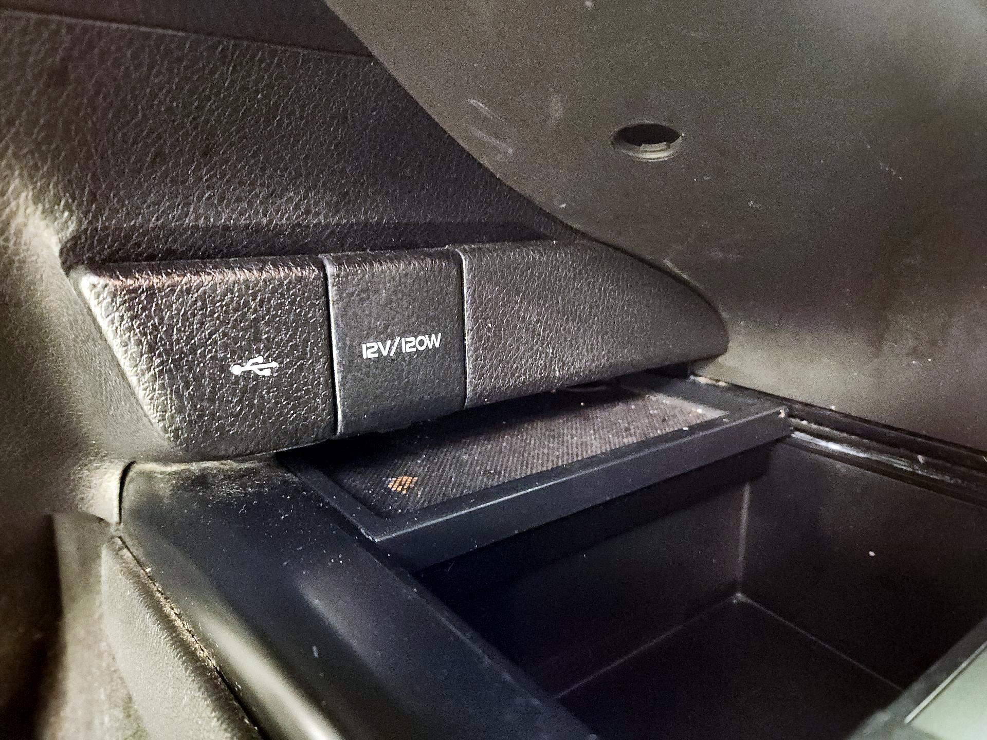 Thumbnail: 2020 Toyota Camry - 18