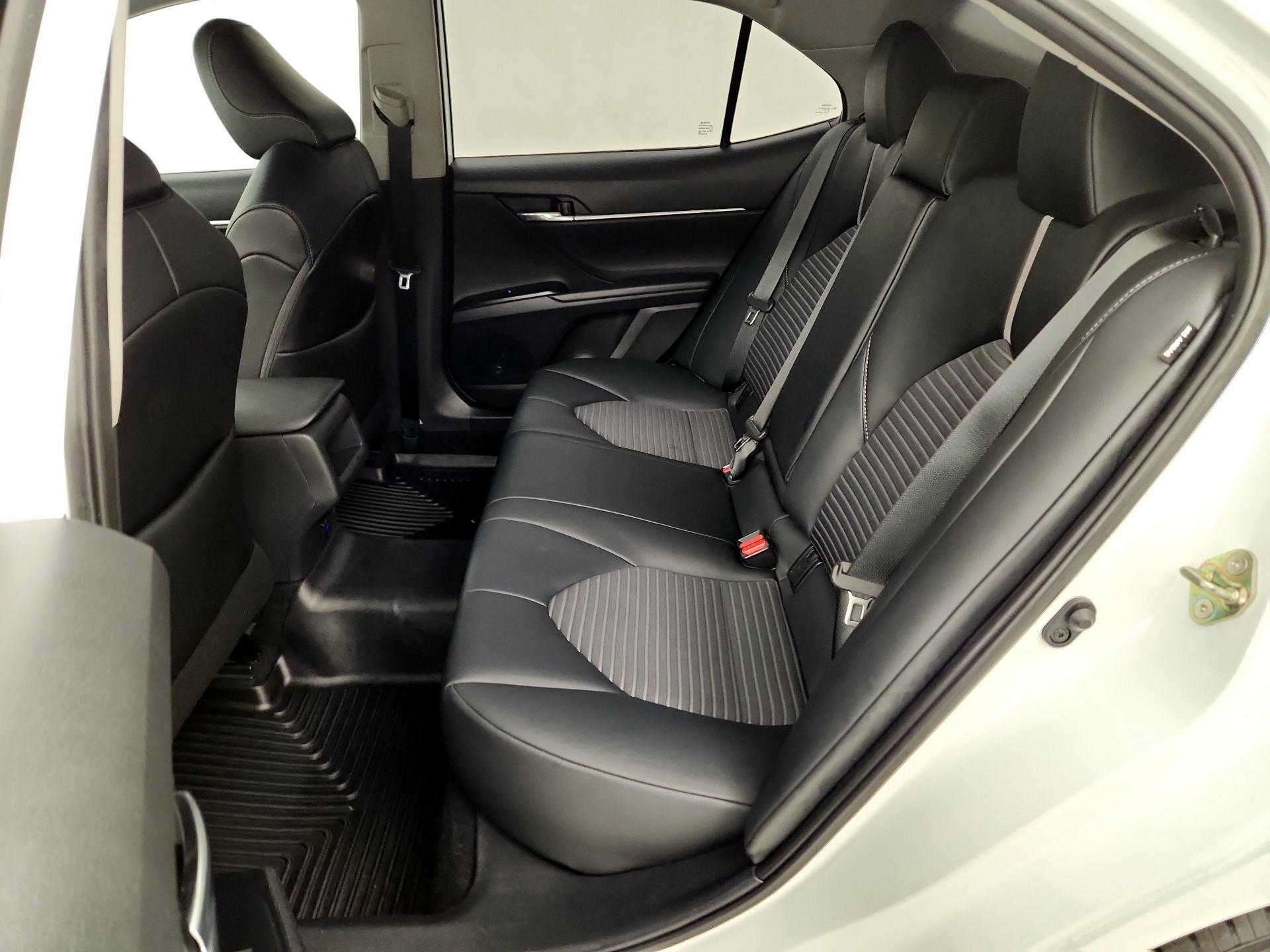 Thumbnail: 2020 Toyota Camry - 19