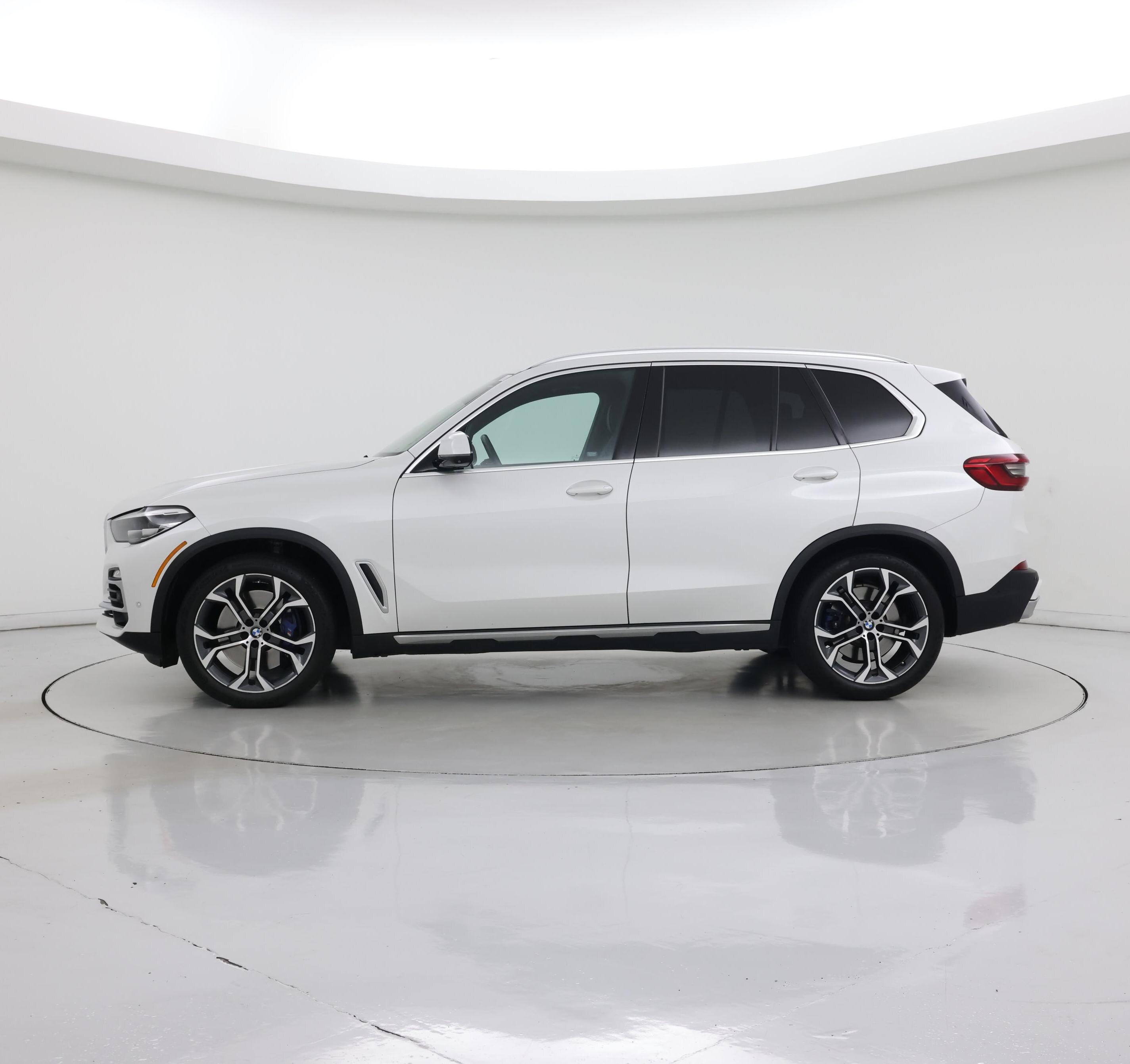 Thumbnail: 2020 BMW X5 - 3