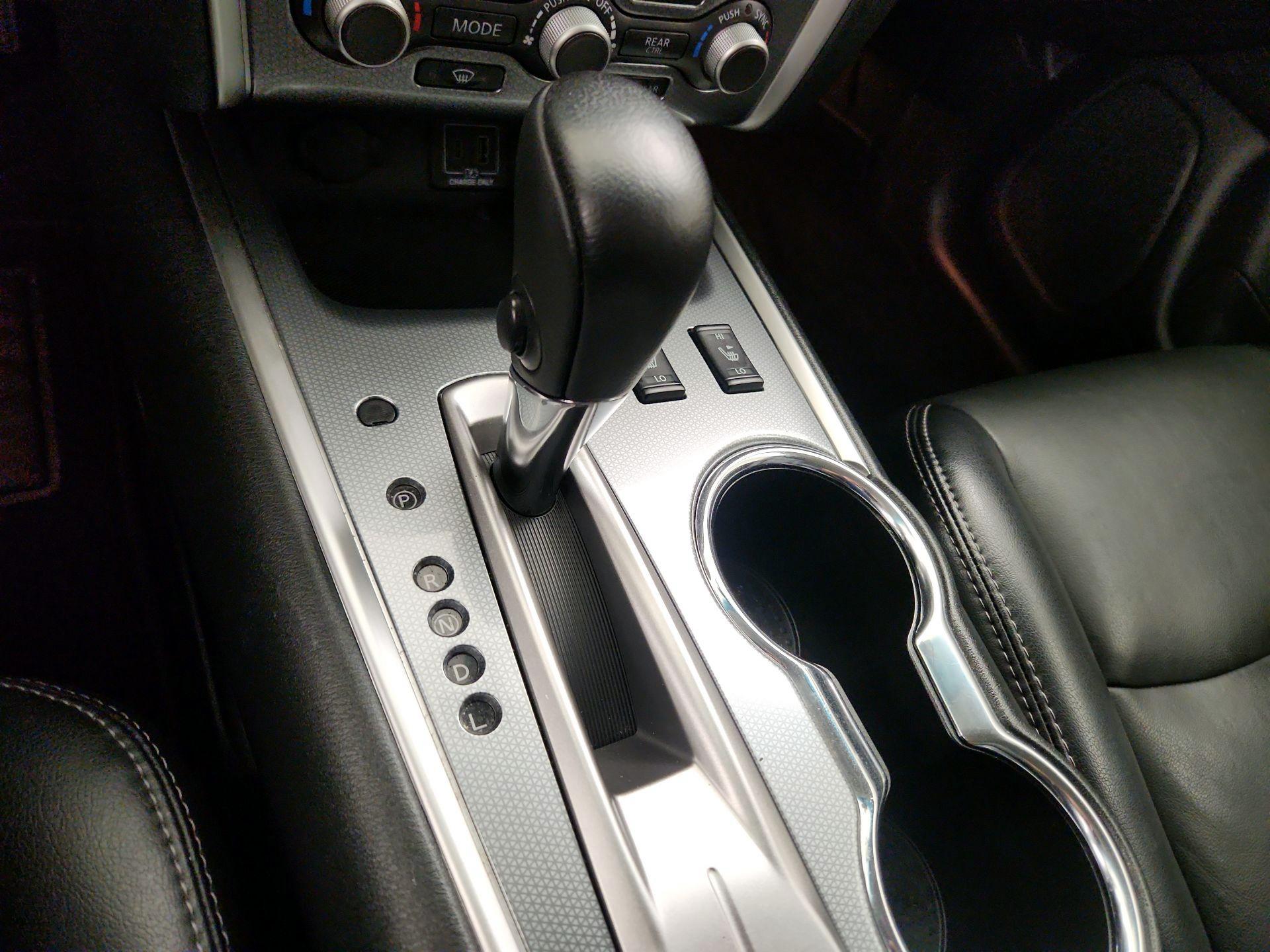 Thumbnail: 2020 Nissan Pathfinder - 18