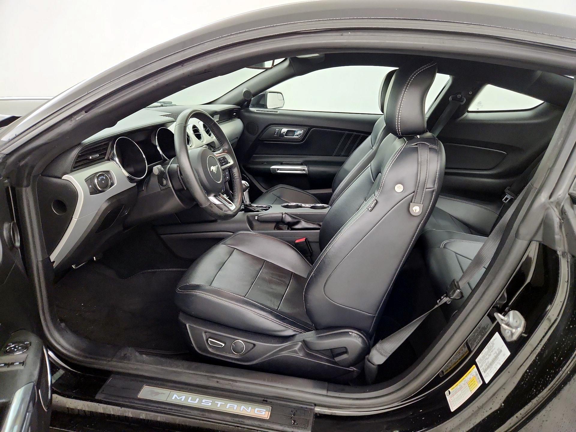 Thumbnail: 2017 Ford Mustang - 11