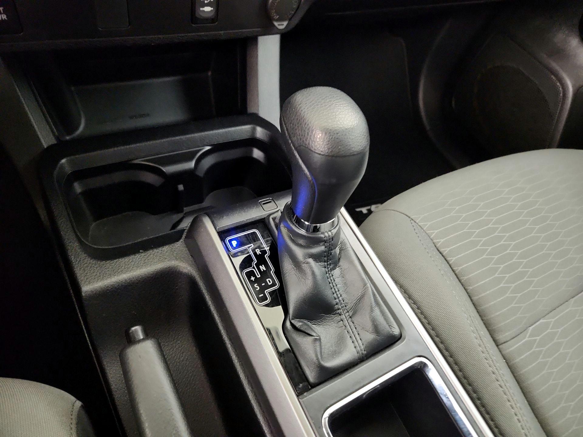 Thumbnail: 2017 Toyota Tacoma - 17