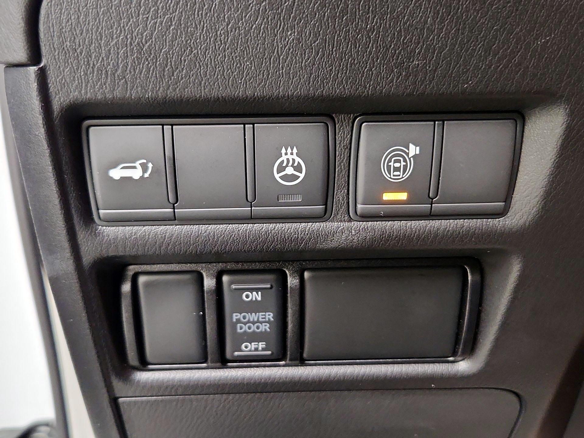 Thumbnail: 2022 INFINITI QX80 - 13