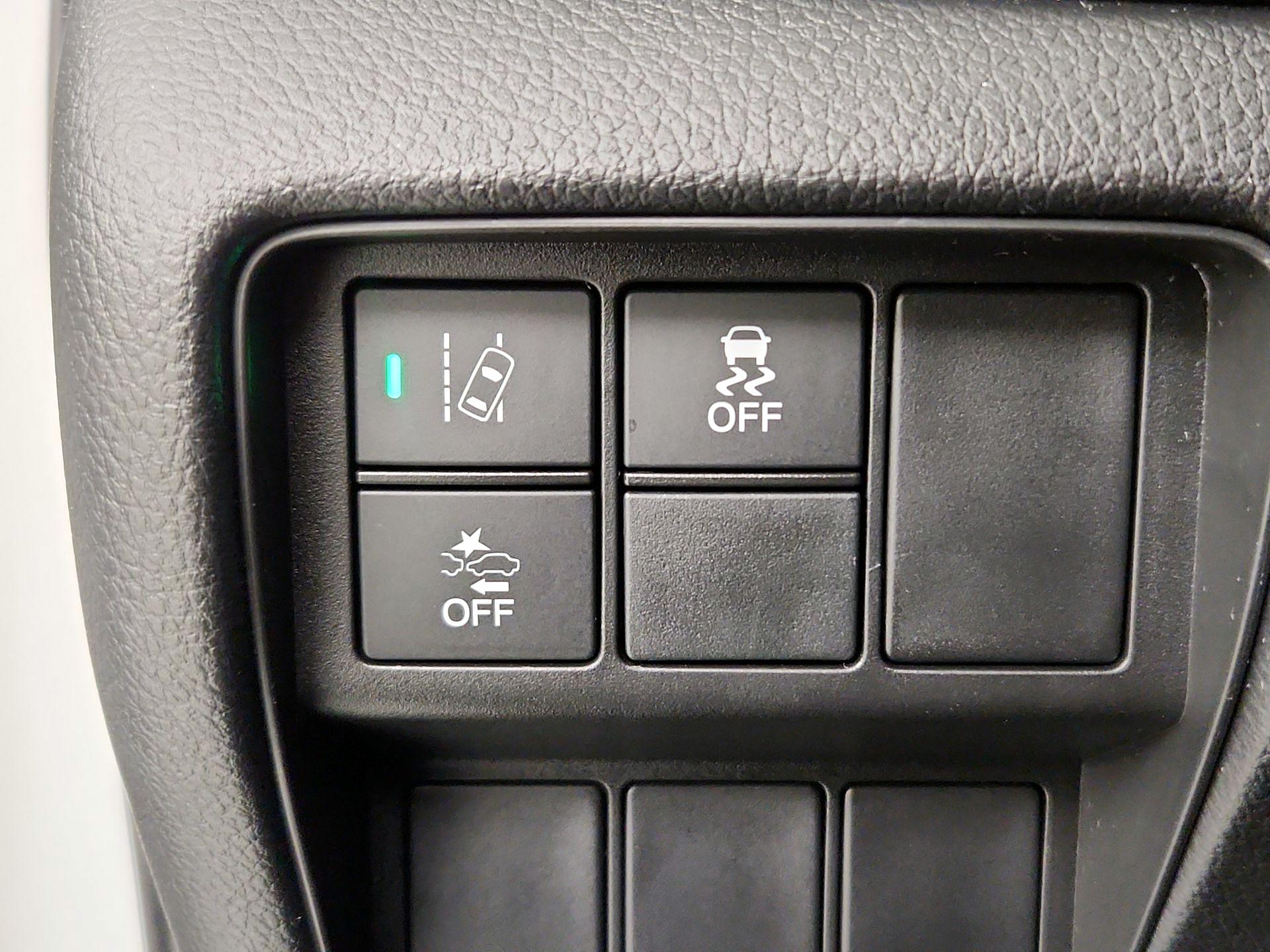 Thumbnail: 2018 Honda CR-V - 13