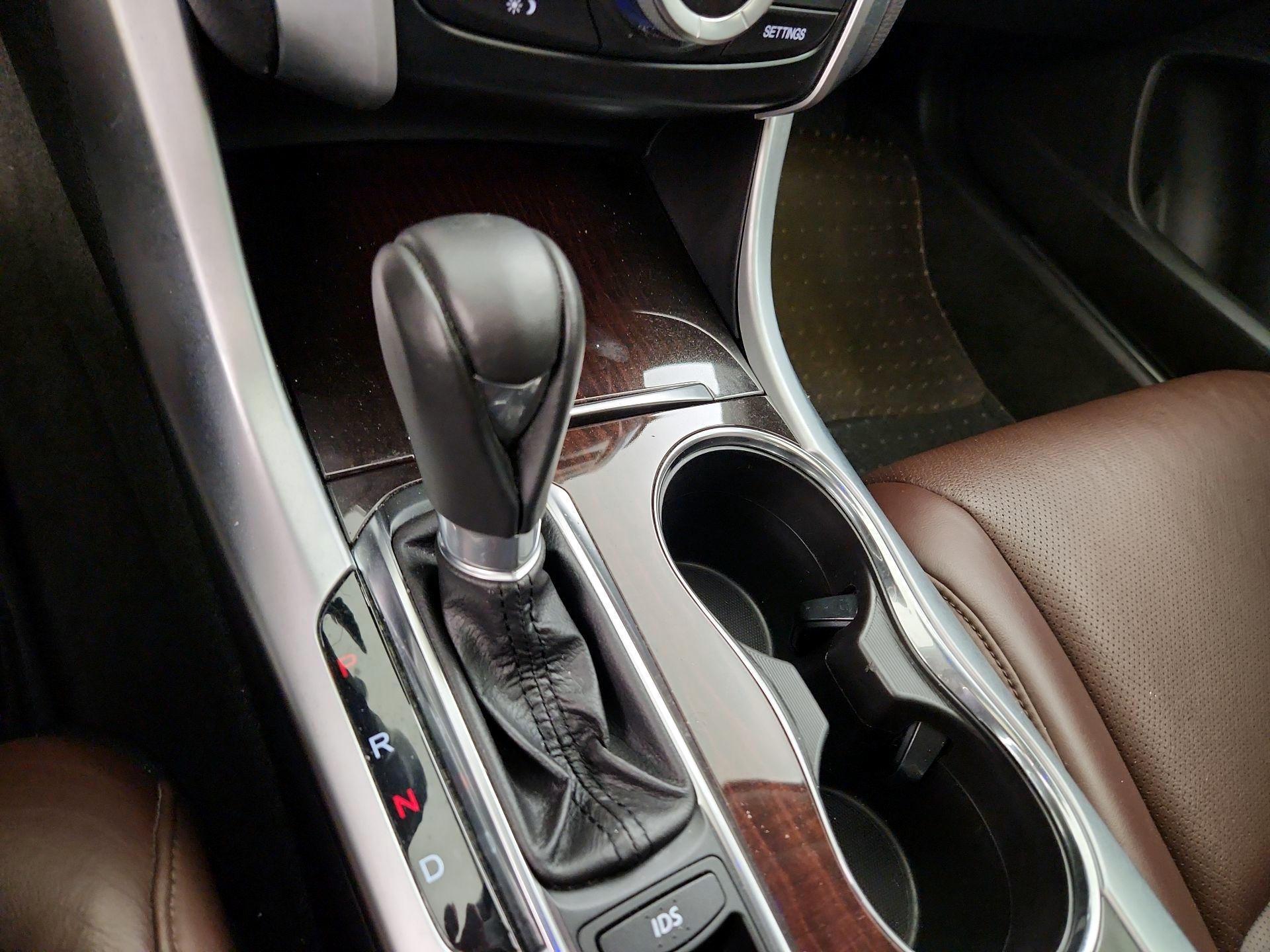 Thumbnail: 2015 Acura TLX - 18